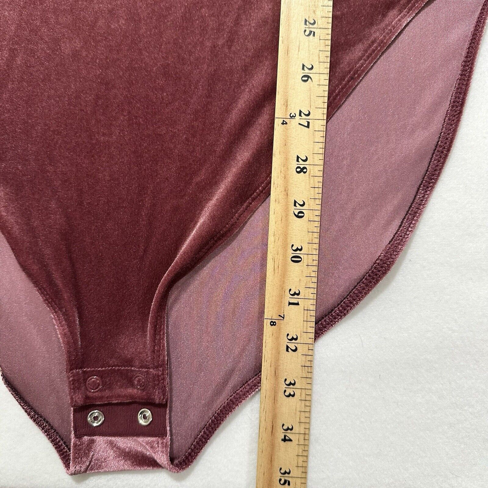 Old Navy Old Navy XXL Pink Velour Square Neck Long Sleeve Bodysuit Size XXL / US 16-18 / IT 52-54 - 10 Thumbnail