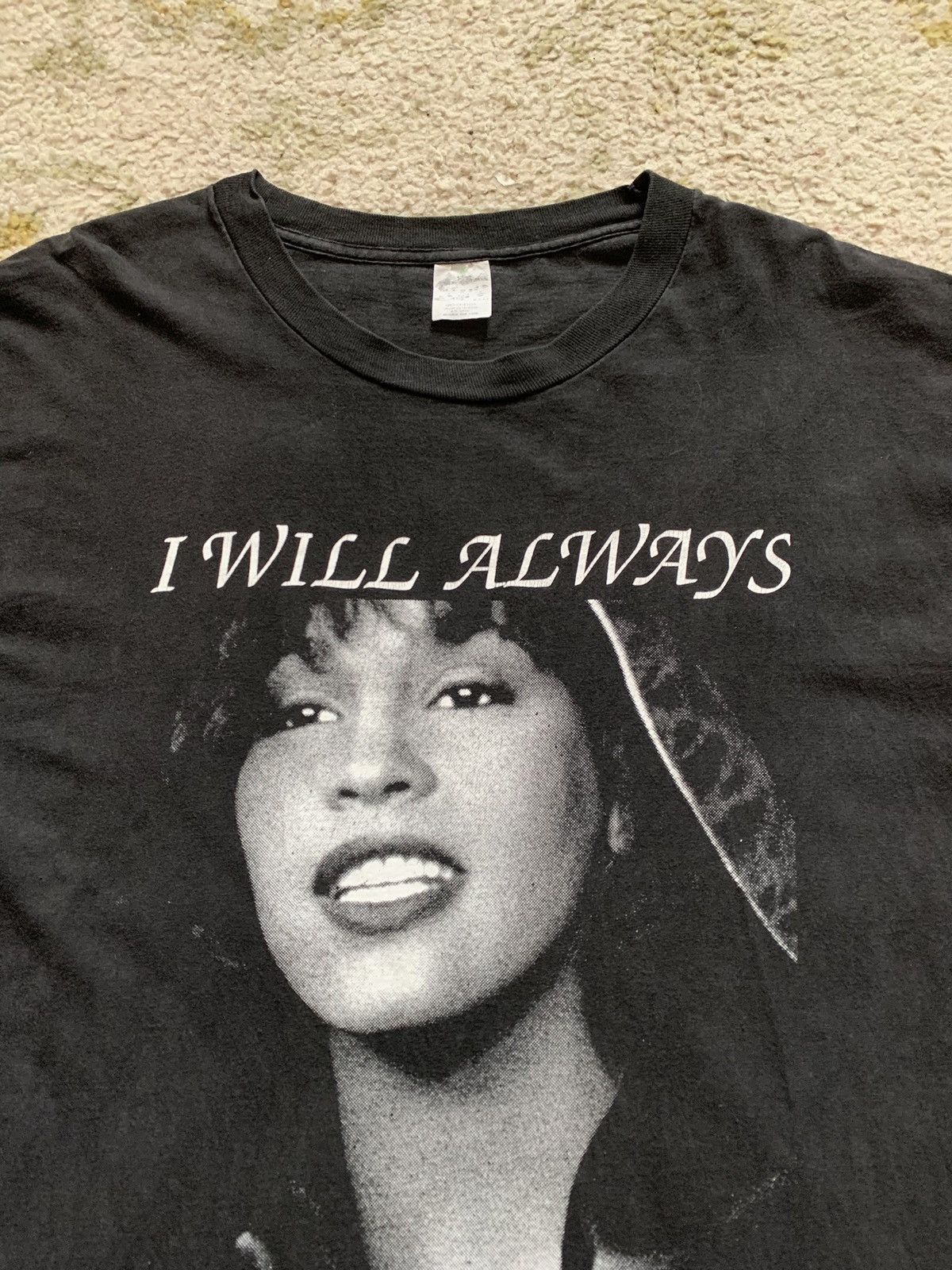 Band Tees × Rap Tees × Vintage Vintage 90’s Rare Whitney Houston I Will Always Love Rap Tee Size US XL / EU 56 / 4 - 2 Thumbnail