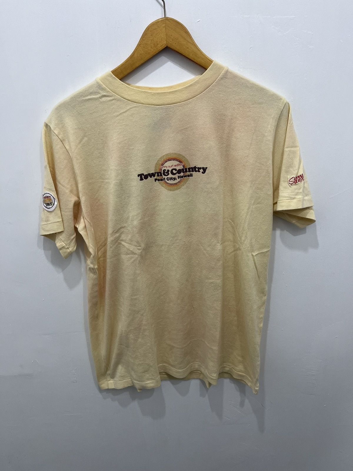 Sun Surf Sunny Surf Hawaii by Town and Country Tees Size US M / EU 48-50 / 2 - 1 Thumbnail