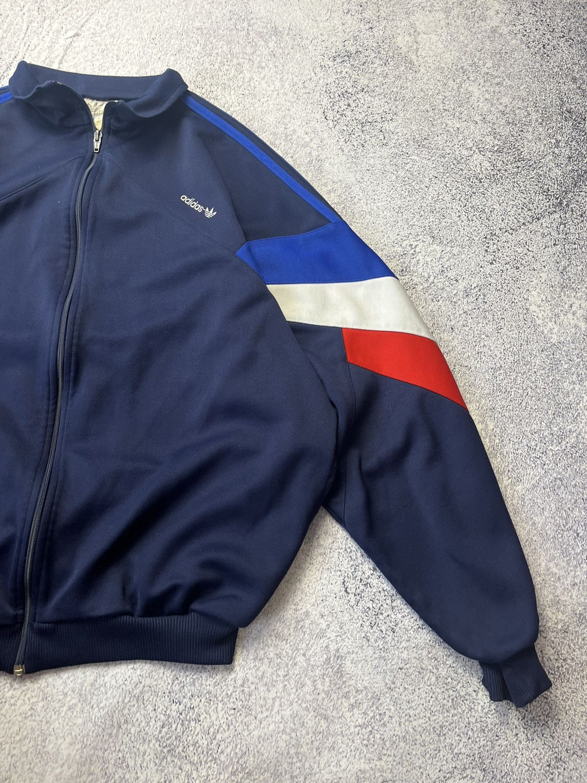 Adidas Vintage Adidas Track Jacket Made in Malaysia 90s Y2K Size US L / EU 52-54 / 3 - 16 Thumbnail