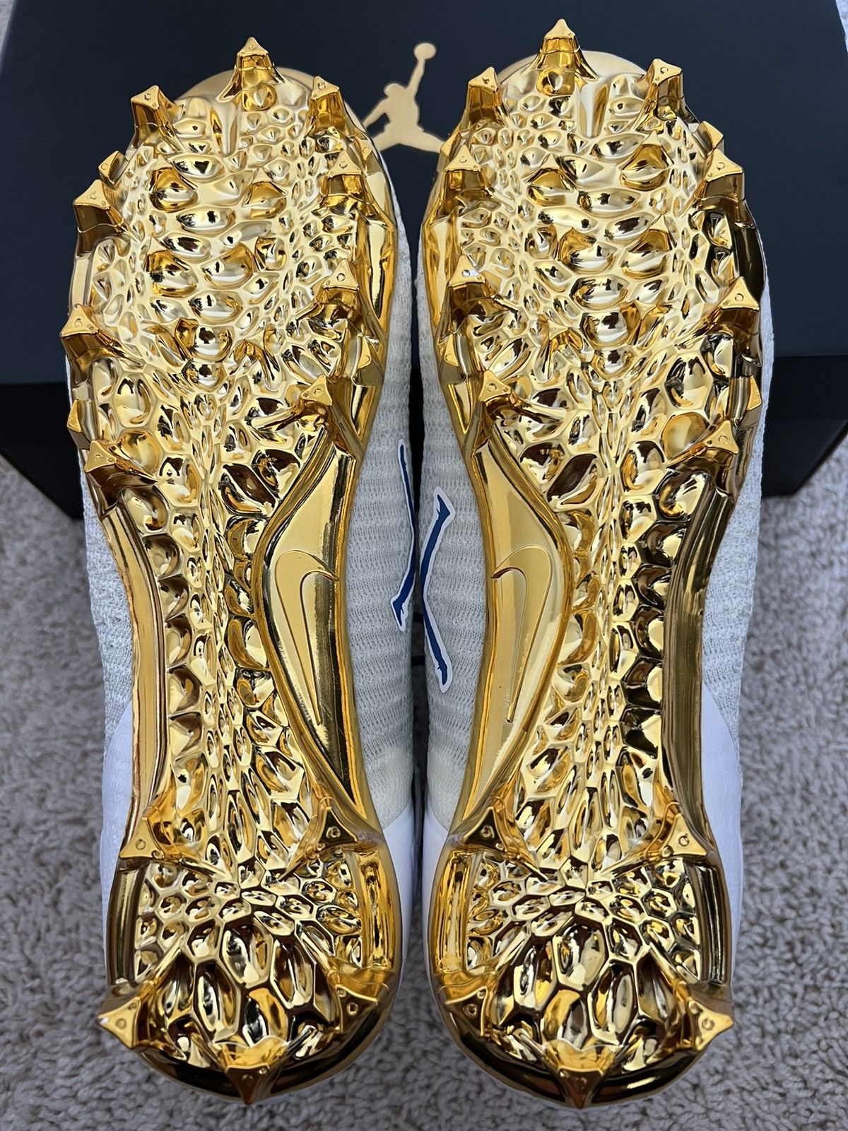 Jordan Brand Nike Jordan Alpha Menace Elite 2 UCLA Player Exclusive Cleat Size US 11 / EU 44 - 8 Thumbnail