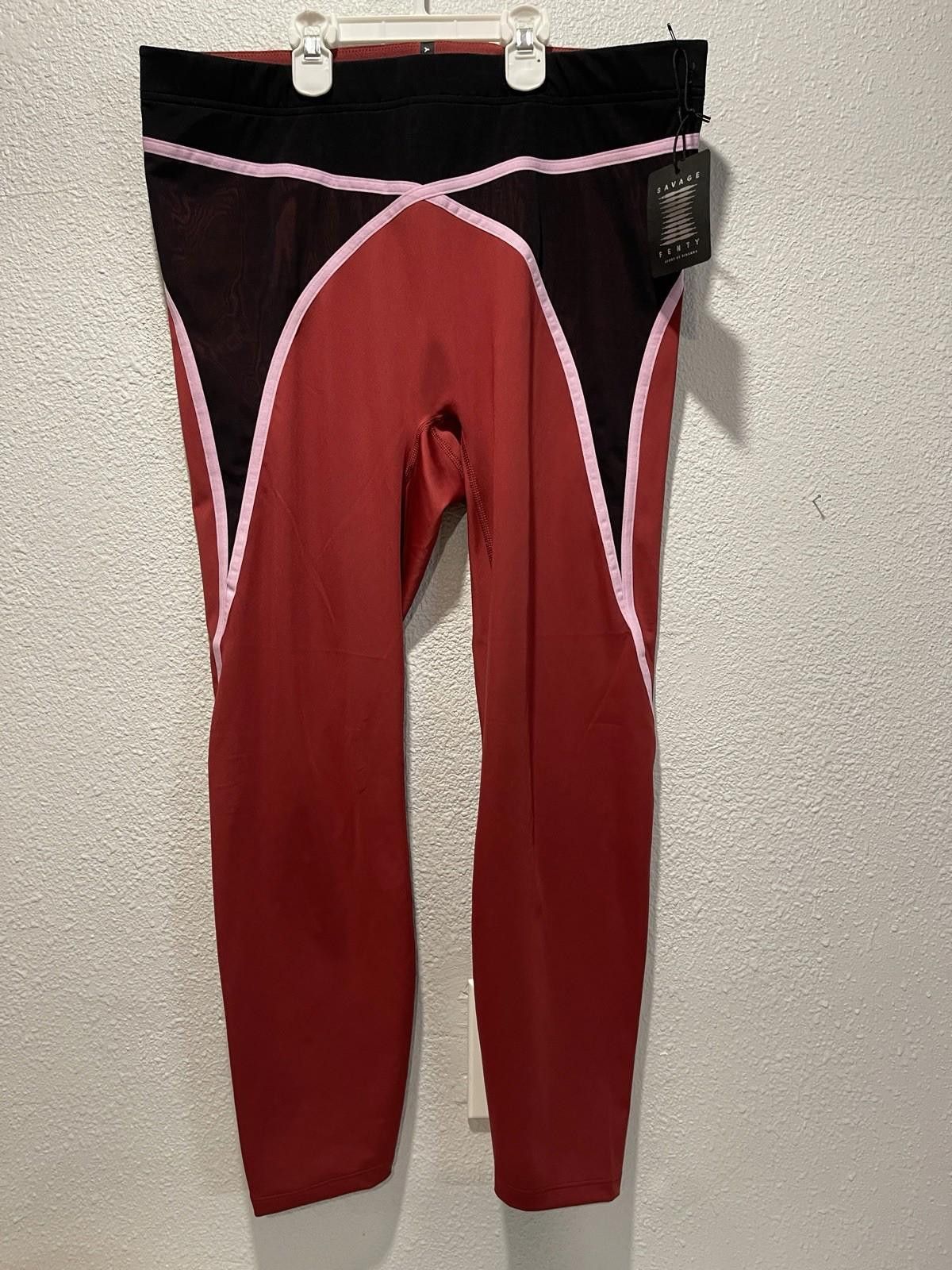 Other NWT SAVAGE X FENTY Mesh High-Waist Legging Jam Red 3X Size 42" / US 20 - 1 Thumbnail