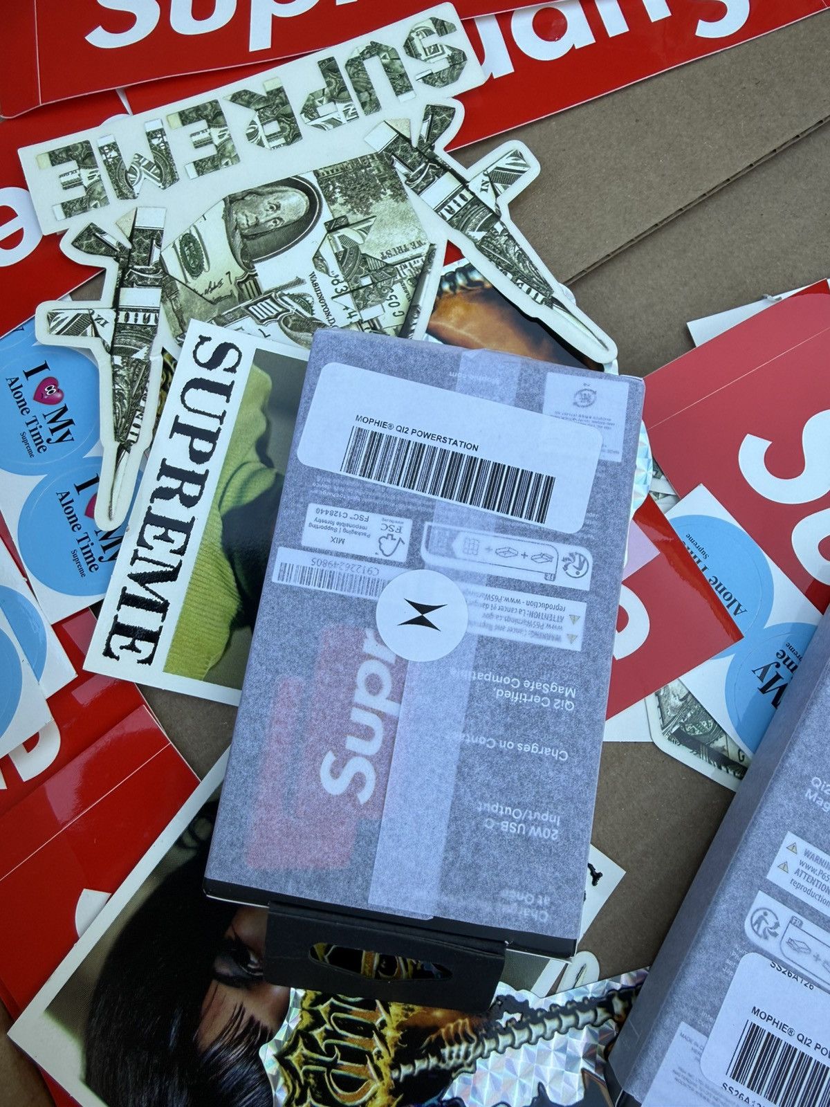 Supreme Supreme Mophie Powerstation Red SS26 Size ONE SIZE - 4 Thumbnail