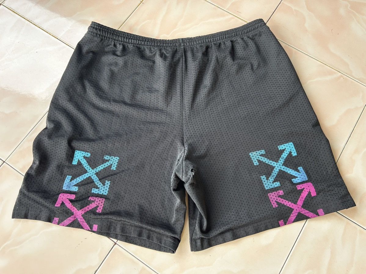 Off-White Off-White Short Size US 34 / EU 50 - 1 Thumbnail