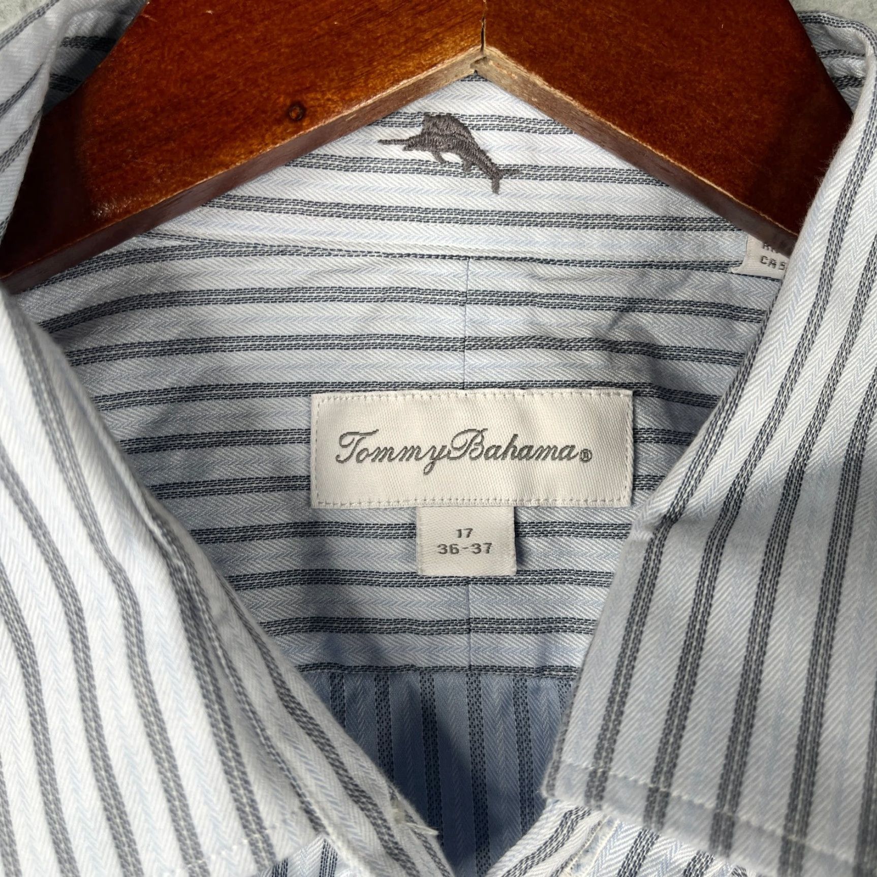 Tommy Bahama Tommy Bahama Shirt Dress Shirt White Gray Striped Long Sleeve Button Up Collared Mens Regular 17 Casual Modern Classic Size US XL / EU 56 / 4 - 4 Thumbnail