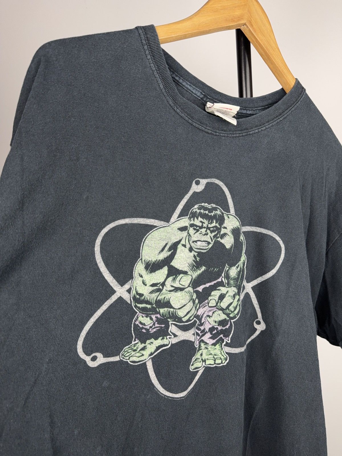 Marvel Comics Vintage 2008 Marvel Comics Hulk Atomic Graphic T-Shirt XL Size US XL / EU 56 / 4 - 7 Thumbnail