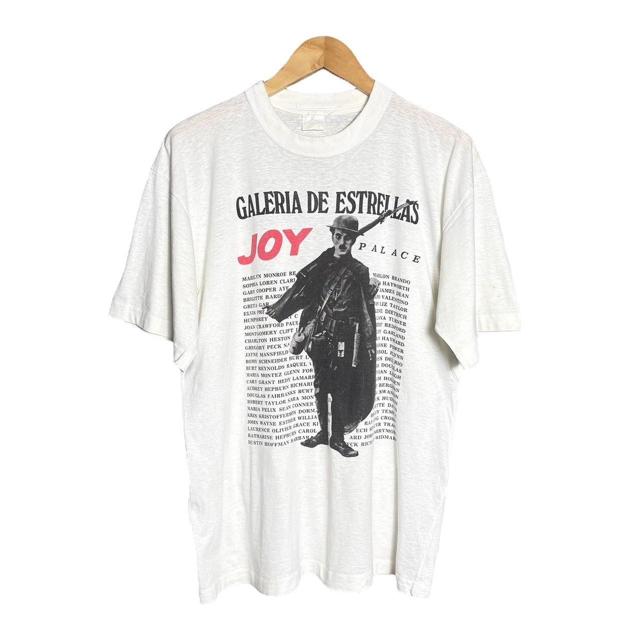Vintage Vintage 80s Charlie Chaplin Military Comedy Movie T-Shirt Size US L / EU 52-54 / 3 - 1 Thumbnail