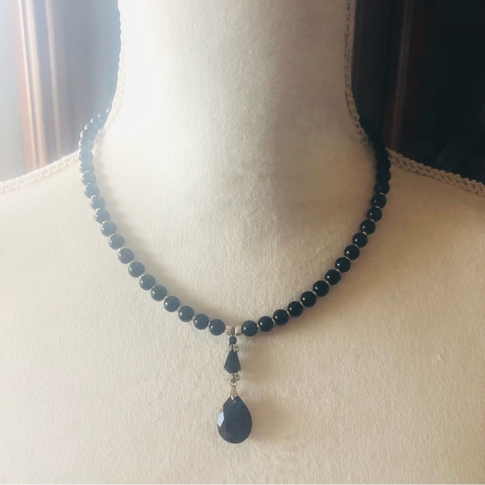 Handmade Handcrafted repurpose black crystal pendant Pearl necklac Size ONE SIZE - 2 Thumbnail