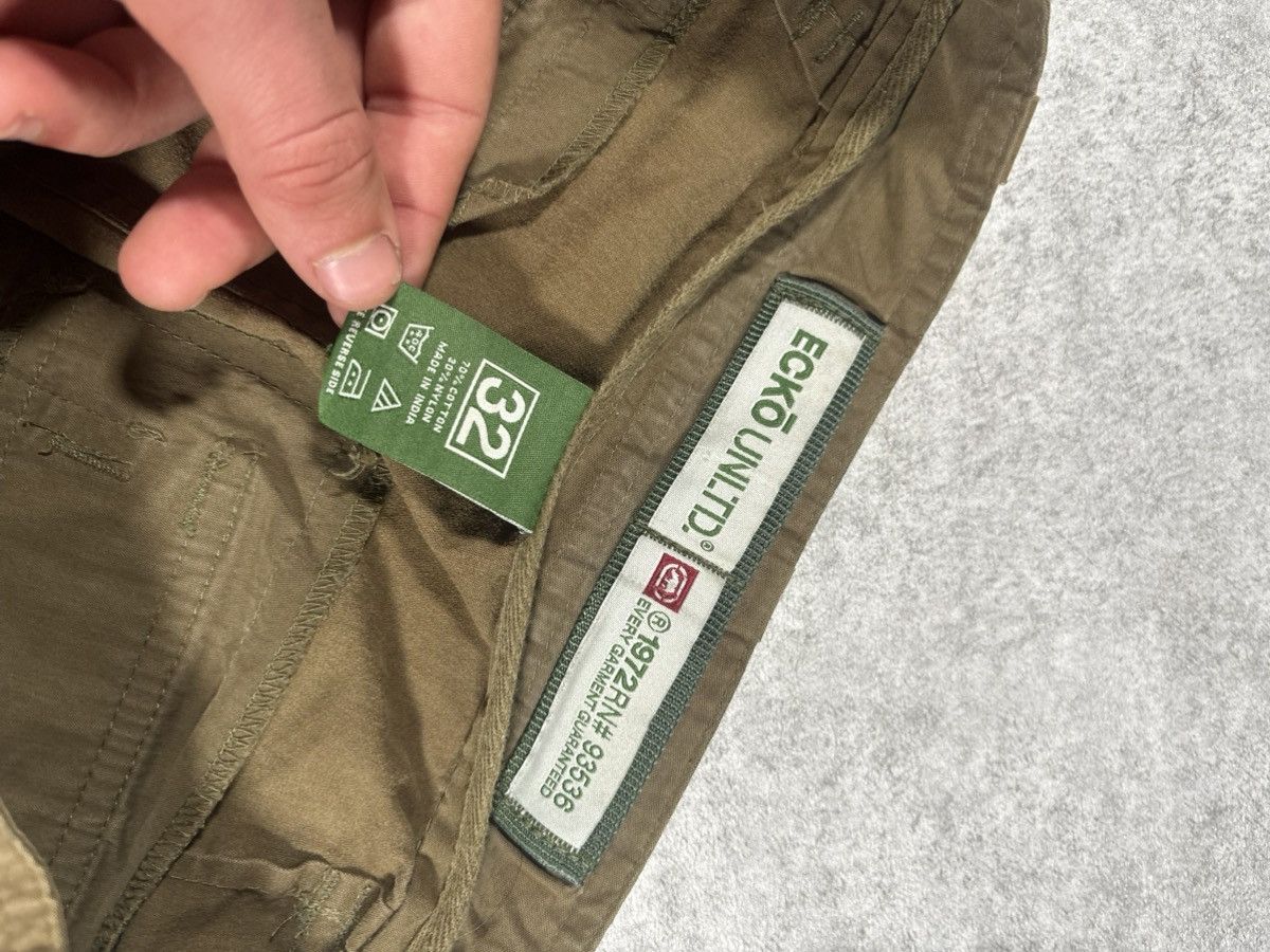 Ecko Unltd. Ecko untd. Cargo shorts vintage 90s sk8 workclothing work Size US 32 / EU 48 - 8 Thumbnail