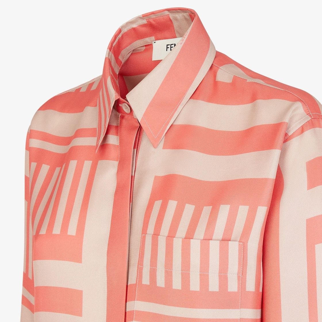 Fendi o1s1wg110525 Shirts in Red Size S / US 4 / IT 40 - 2 Thumbnail