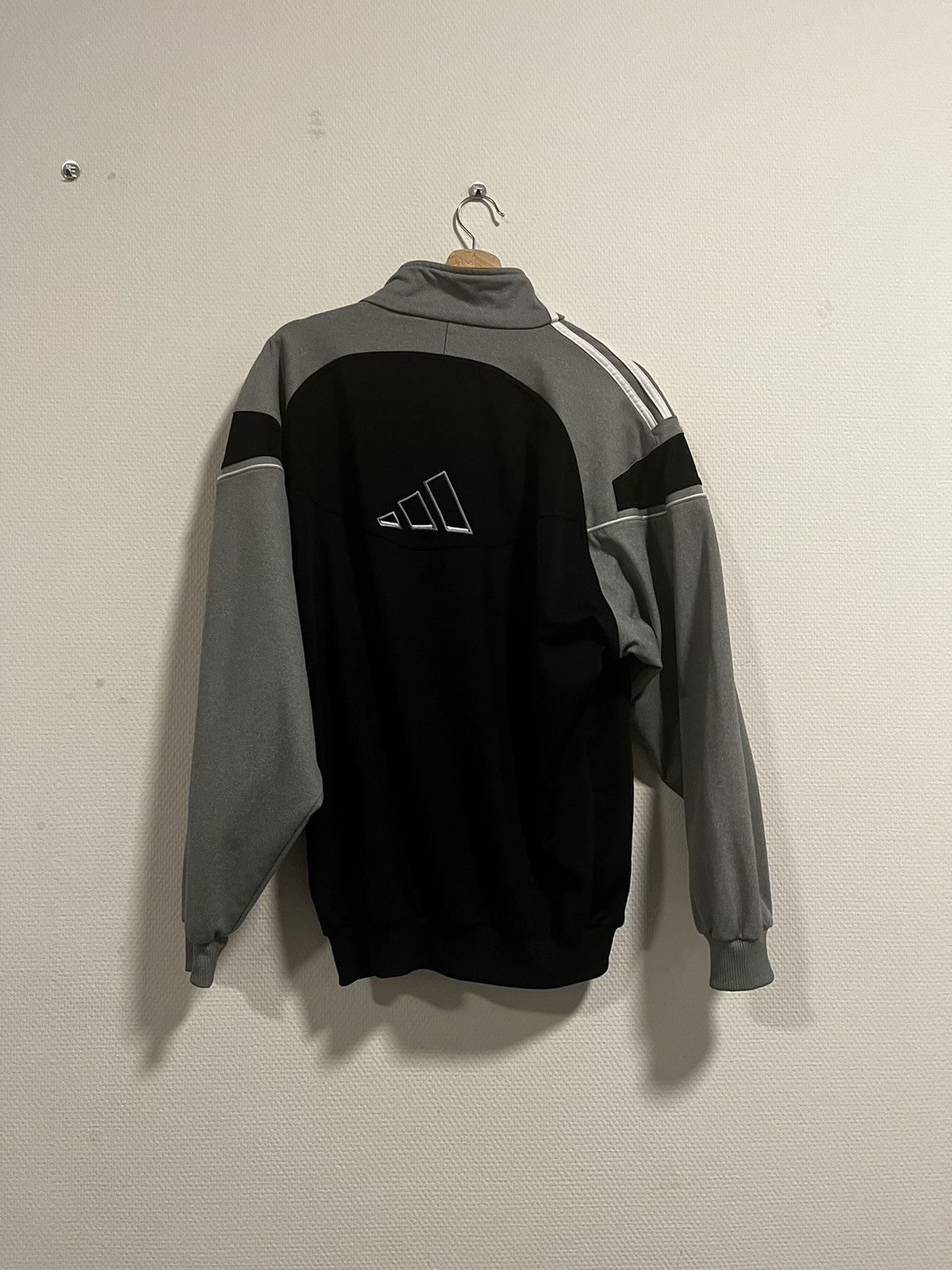 Adidas Adidas light jacket Size US M / EU 48-50 / 2 - 6 Thumbnail