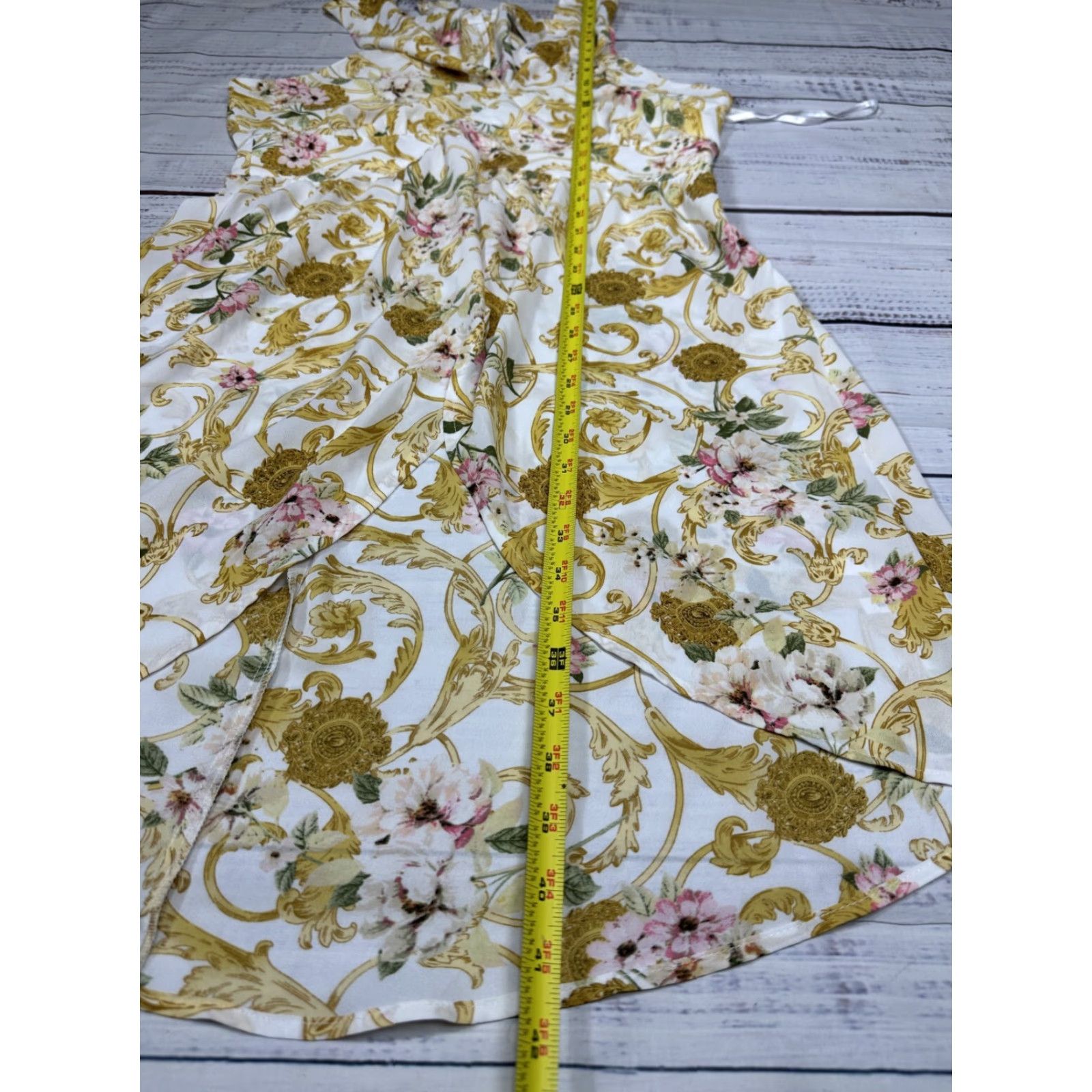 Vintage SOHO White Gold Floral Halter Dress Sleeveless Knee Length Party Cocktail M Womens NWT Size M / US 6-8 / IT 42-44 - 7 Thumbnail