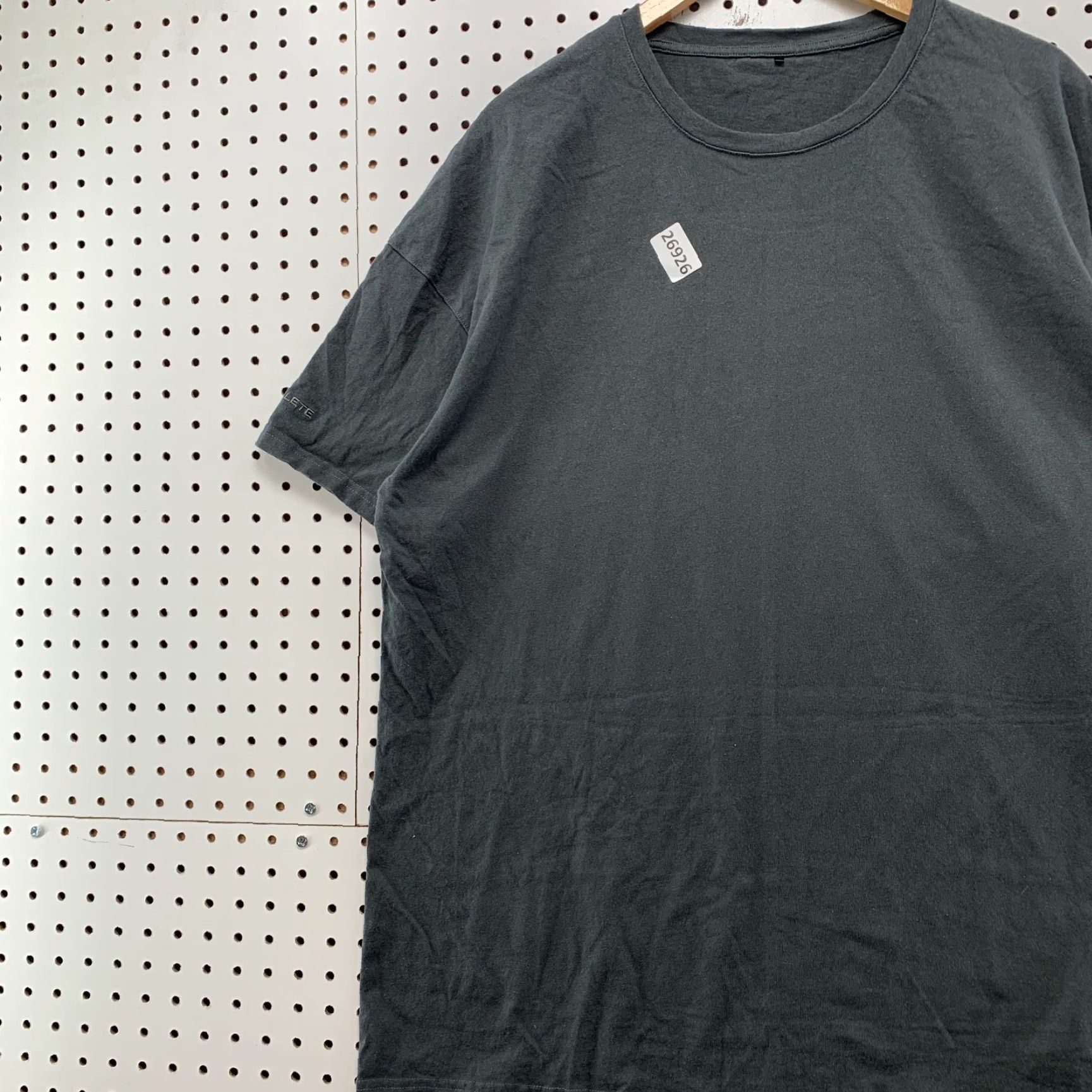 Vintage VINTAGE Alphalete Shirt Black Short Sleeve Adult XL T-Shirt Cotton Blend Crew Neck 24x31.5 - 90s-Event? Size US XL / EU 56 / 4 - 3 Thumbnail