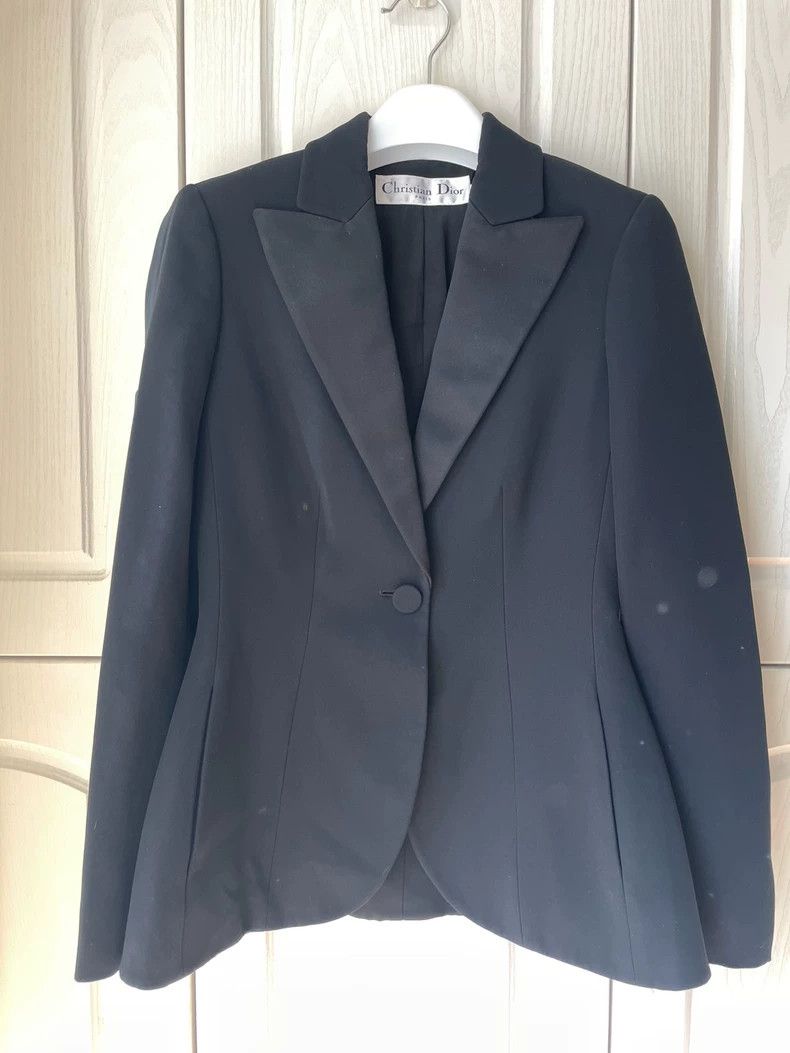 Dior Silk flower bud suit 2502-Nextarrow