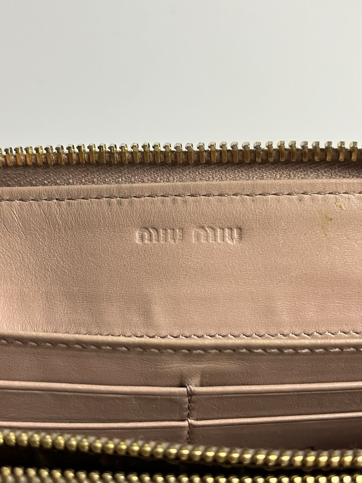 Miu Miu Miu Miu Croc Embossed Long Zipper Wallet Size ONE SIZE - 5 Thumbnail