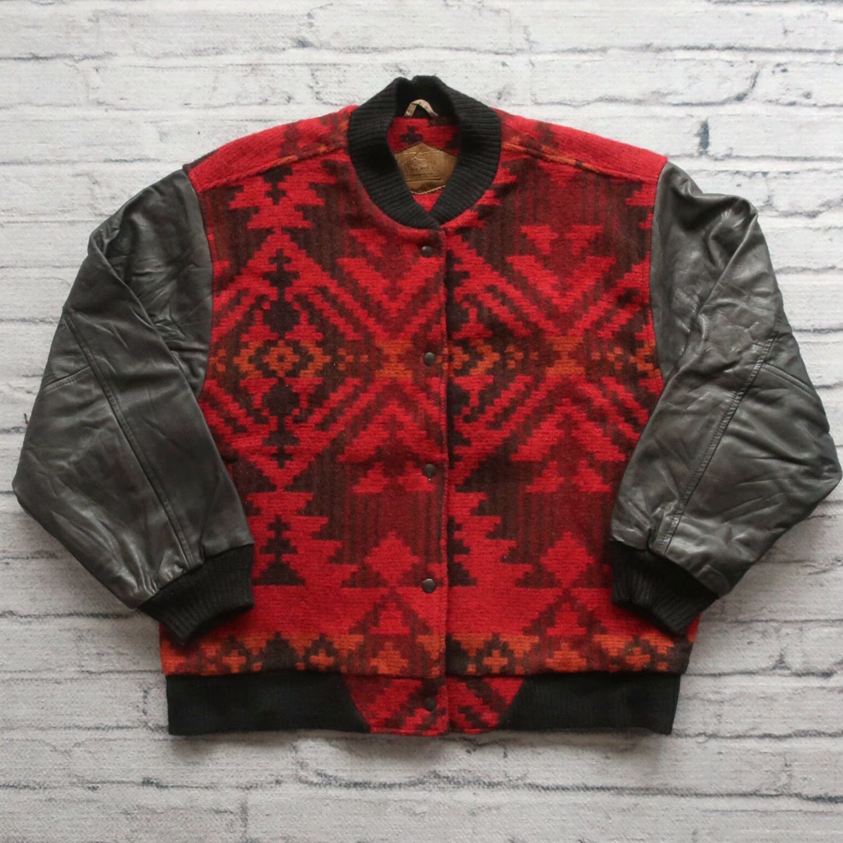 Vintage Vintage Woolrich Jacket Mens Large Wool Leather Red Vintage Woolrich Native Wool Leather Jacket Size L Made in USA Size US L / EU 52-54 / 3 - 2 Thumbnail
