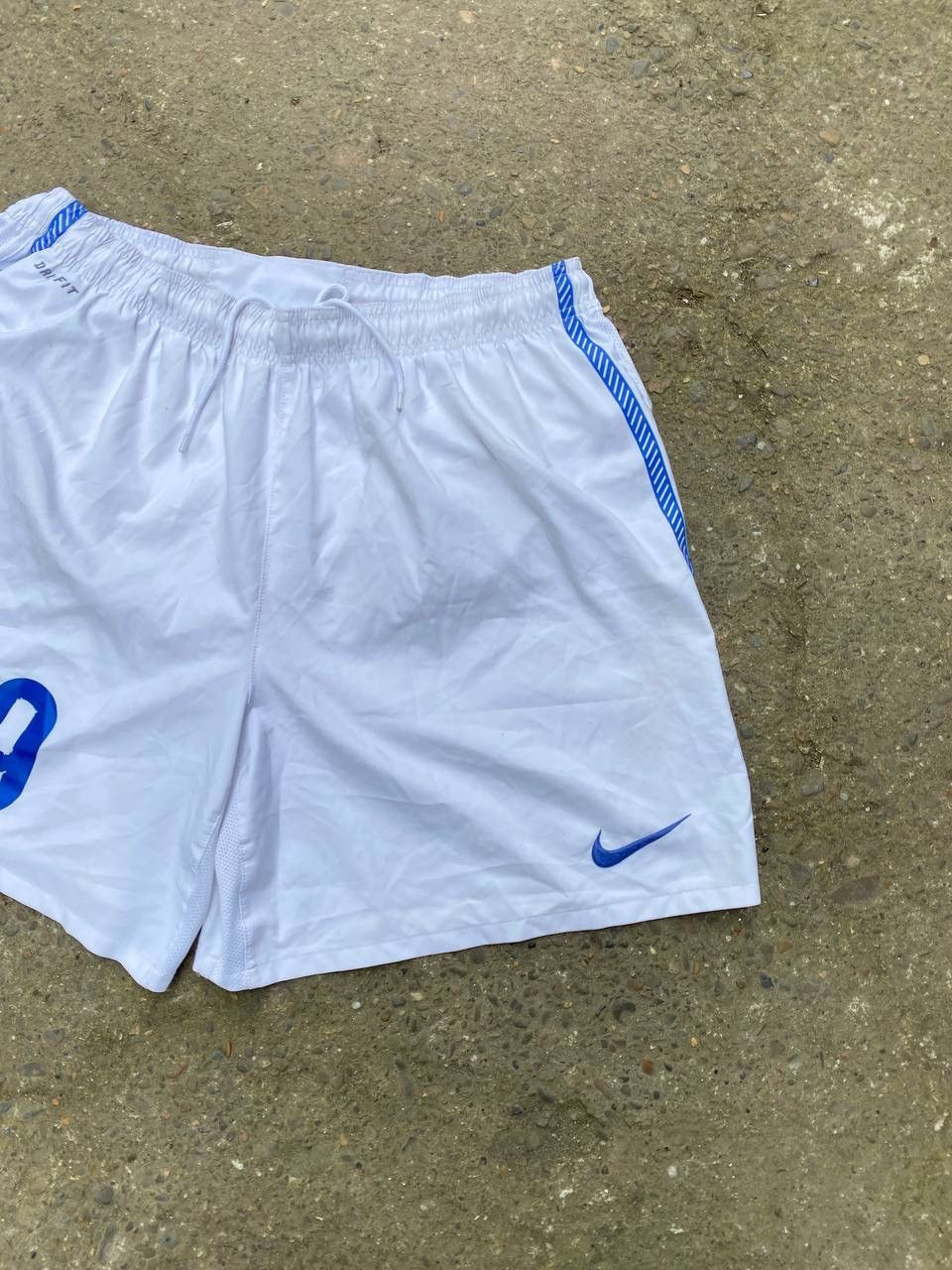 Nike Nike Sportswear Soccer Inter vintage shorts Size US 36 / EU 52 - 3 Thumbnail