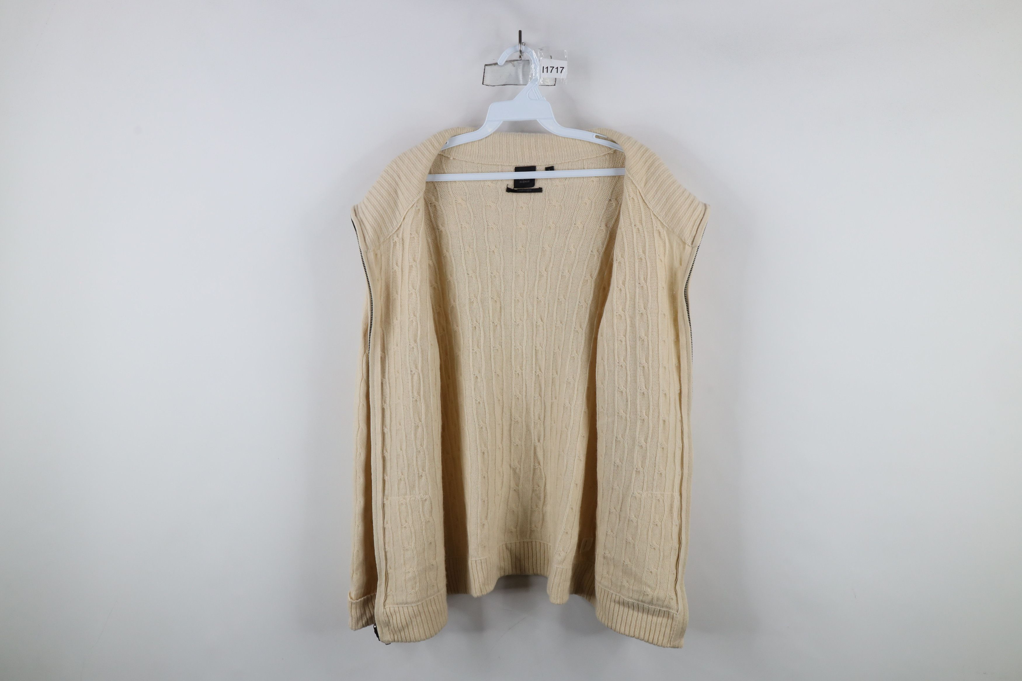 Vintage Vintage Y2K Saks Fifth Avenue Cable Knit Zip Sweater Size L / US 10 / IT 46 - 8 Thumbnail