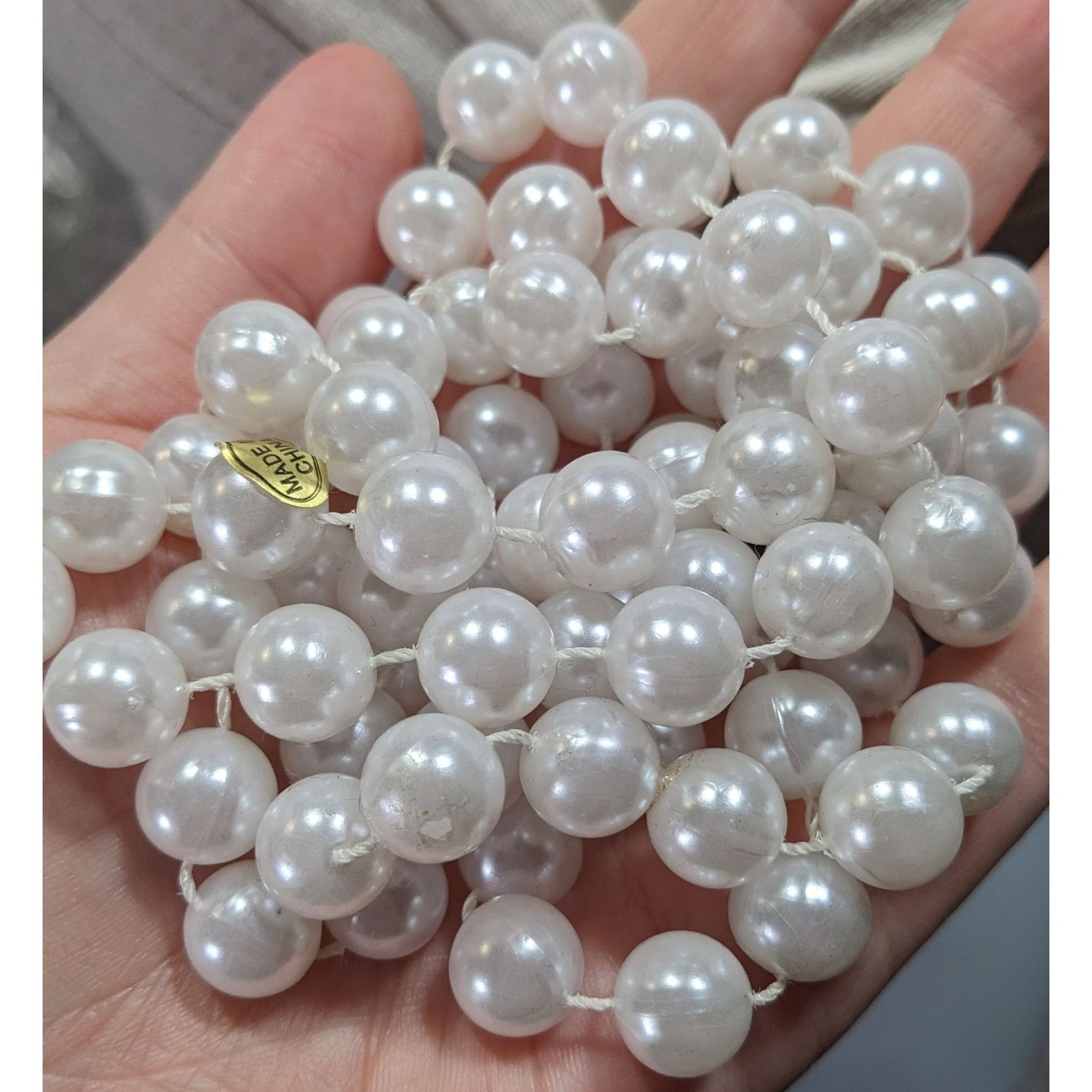 Other Long Classic White Faux Pearl Beaded Necklace Size ONE SIZE - 5 Thumbnail