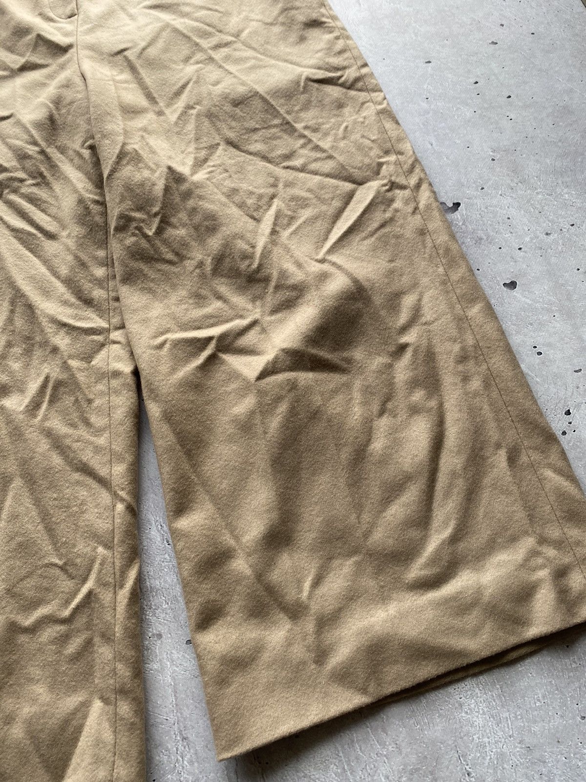 Max Mara Rare Max Mara Studio 100% Pure New Wool Cropped Sweatpants Size 36" / US 14 / IT 50 - 4 Thumbnail