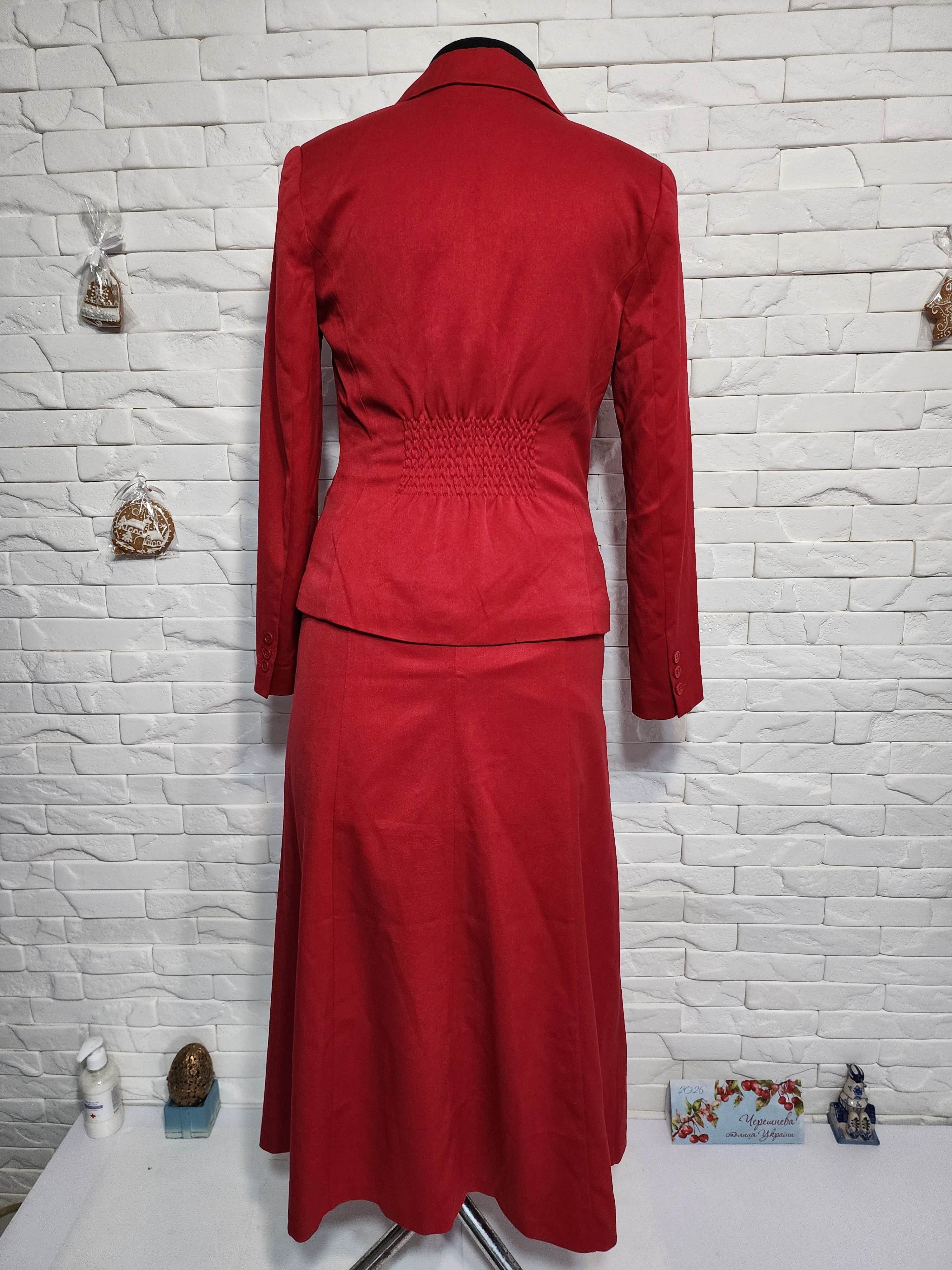 Other Red Women's Suit: Jacket & Skirt Size M / US 6-8 / IT 42-44 - 5 Thumbnail