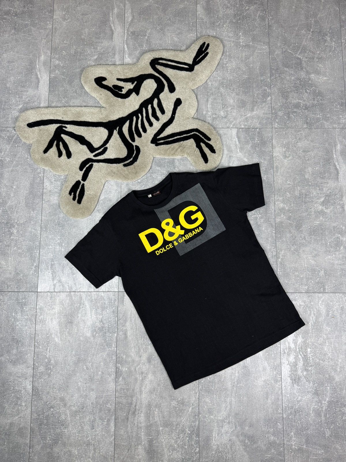 Dolce & Gabbana Mens Vintage Dolce & Gabbana t-shirt tee luxury black Size US L / EU 52-54 / 3 - 1 Thumbnail