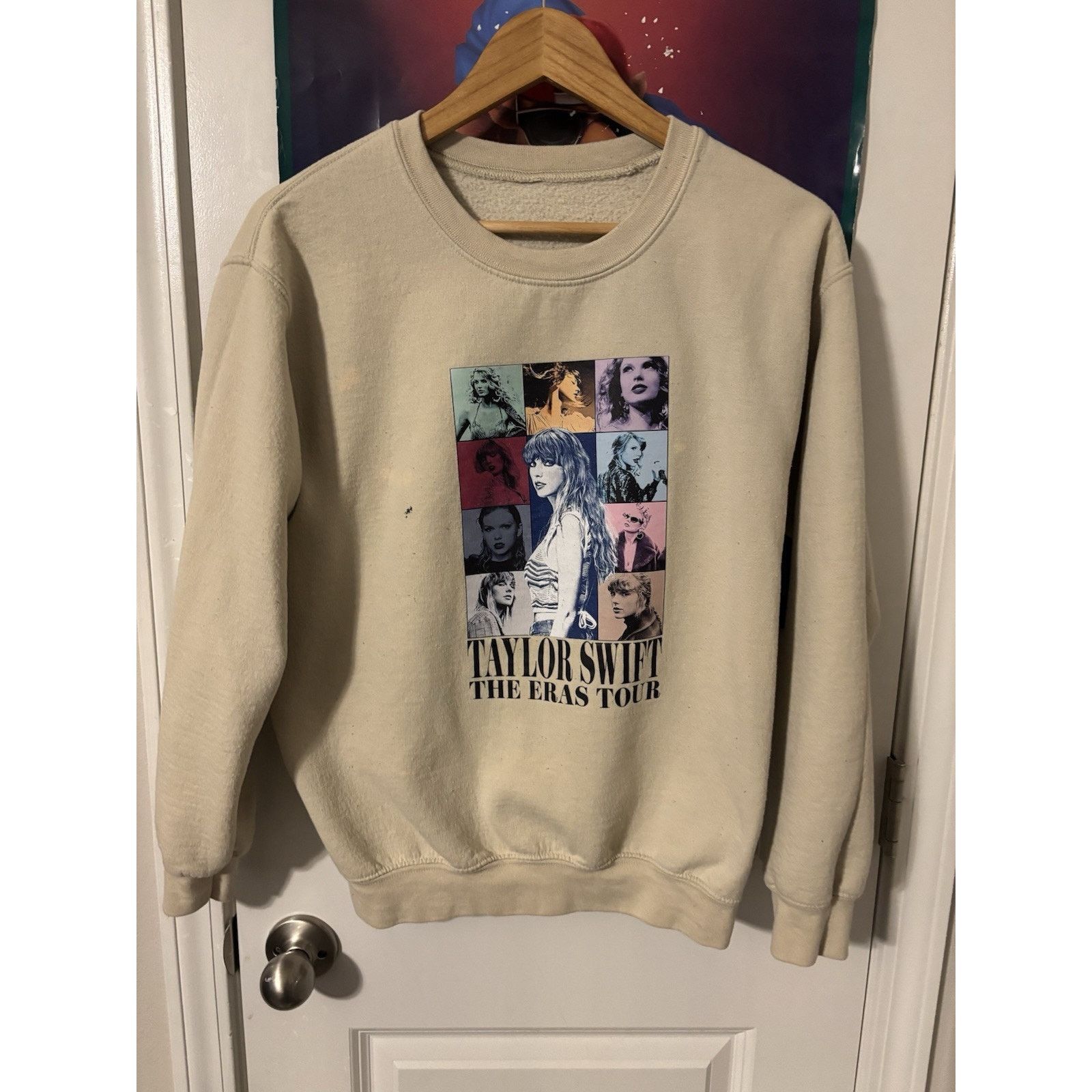 The Unbranded Brand Taylor Swift The Eras Tour Crewneck Sweat Large Size M / US 6-8 / IT 42-44 - 1 Thumbnail