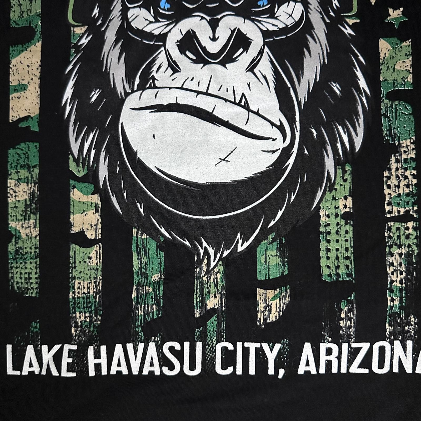 Gildan Gildan 🦍 “The Bunker” Gorilla Military Graphic Tee – Size L Size US L / EU 52-54 / 3 - 6 Thumbnail