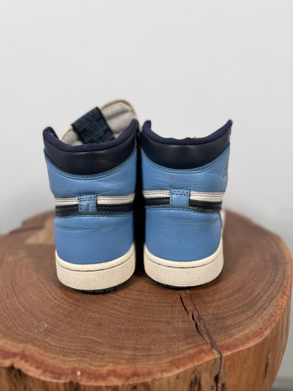 Jordan Brand Nike Jordan 1 Retro High Obsidian Youths Sneakers Size US 8 / IT 38 - 5 Thumbnail