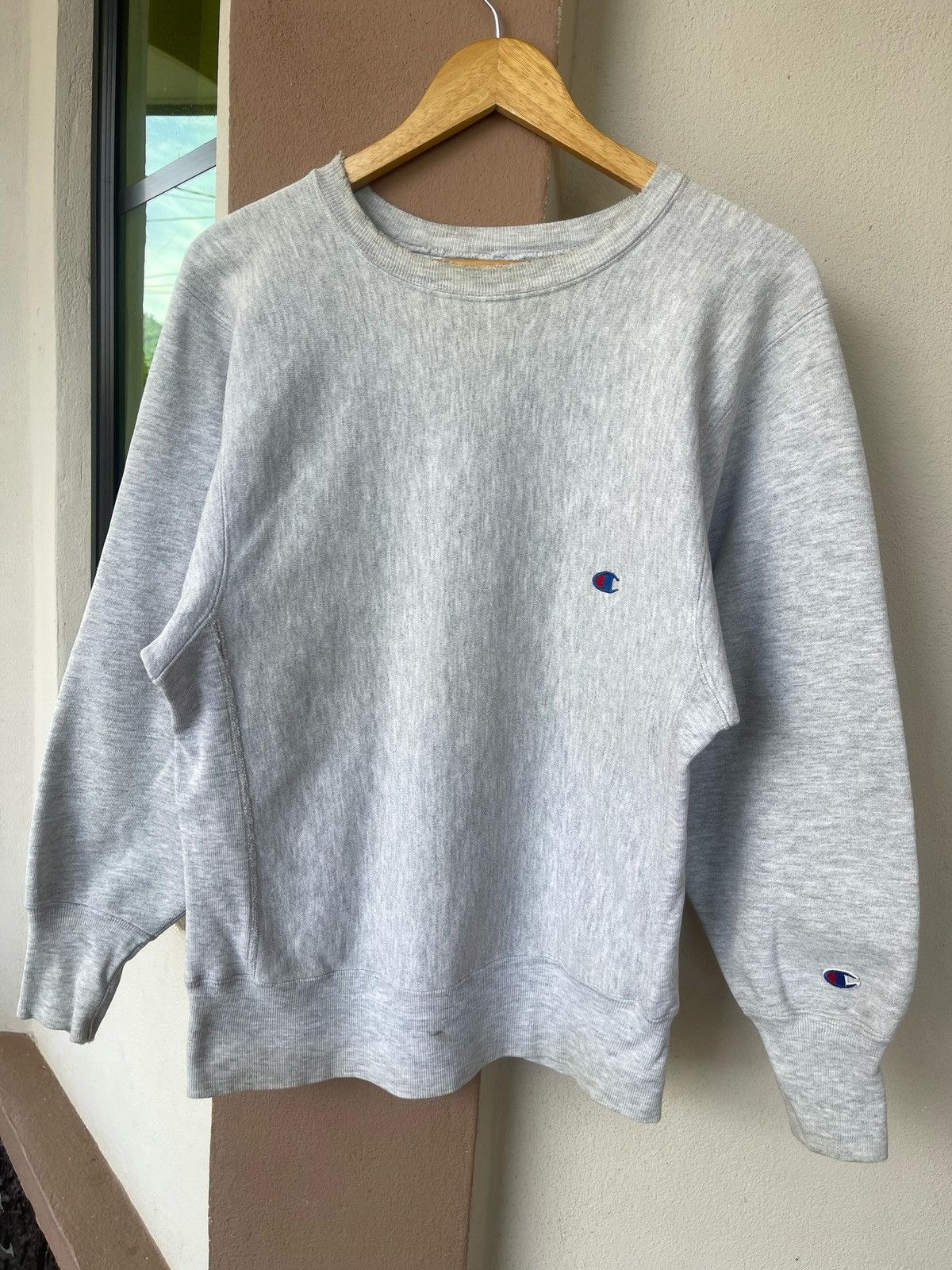 Champion × Vintage Vintage Distressed Champion Reverse Weave Sweatshirt Size US M / EU 48-50 / 2 - 3 Thumbnail