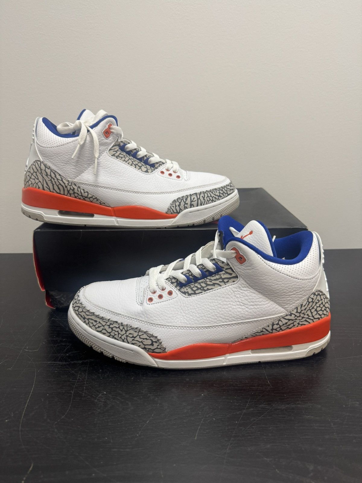 Jordan Brand Jordan 3 knicks Size US 11.5 / EU 44-45 - 1 Thumbnail