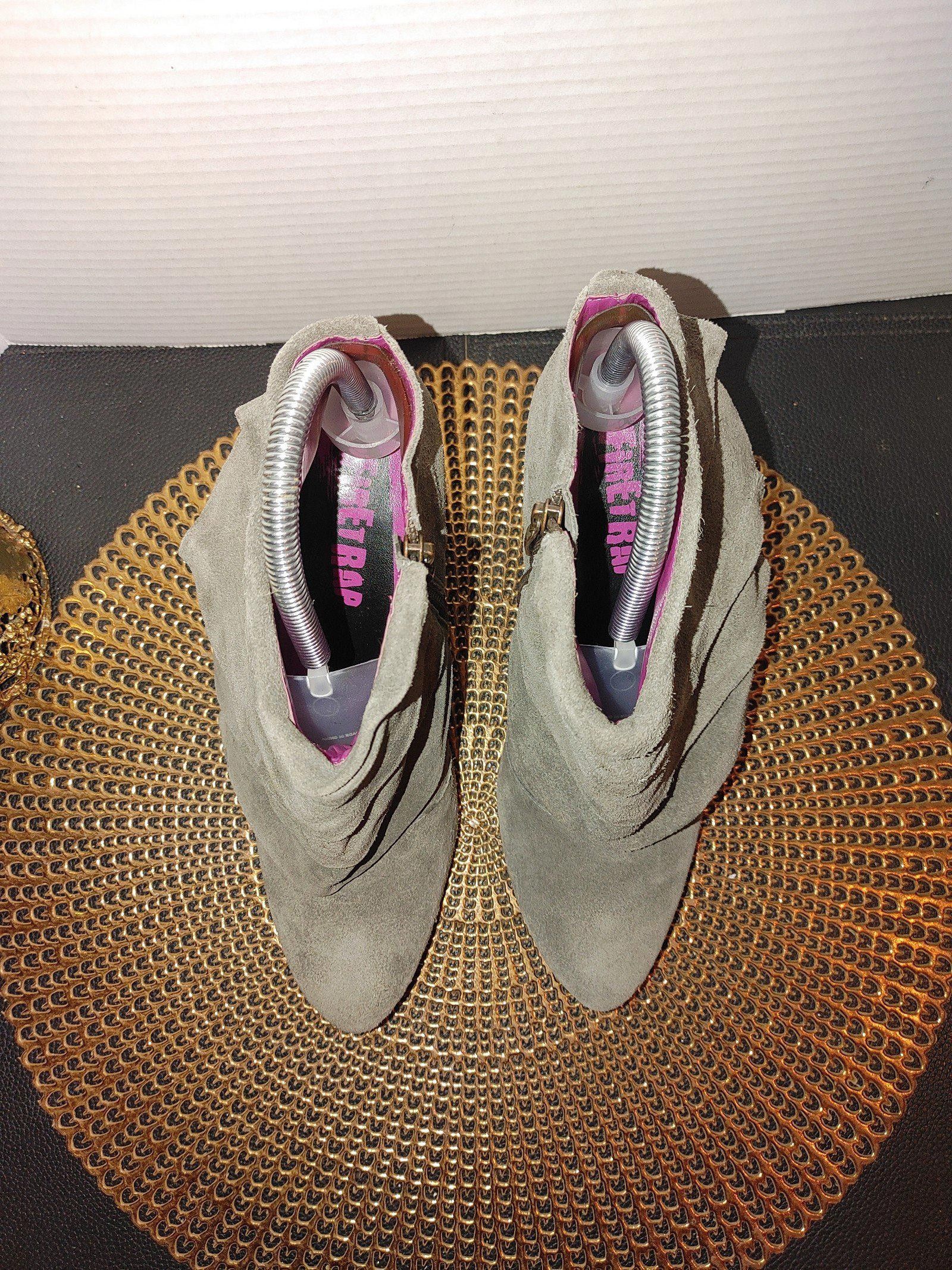 Firetrap Firetrap Suede Booties Size 6 Size US 6 / IT 36 - 3 Thumbnail