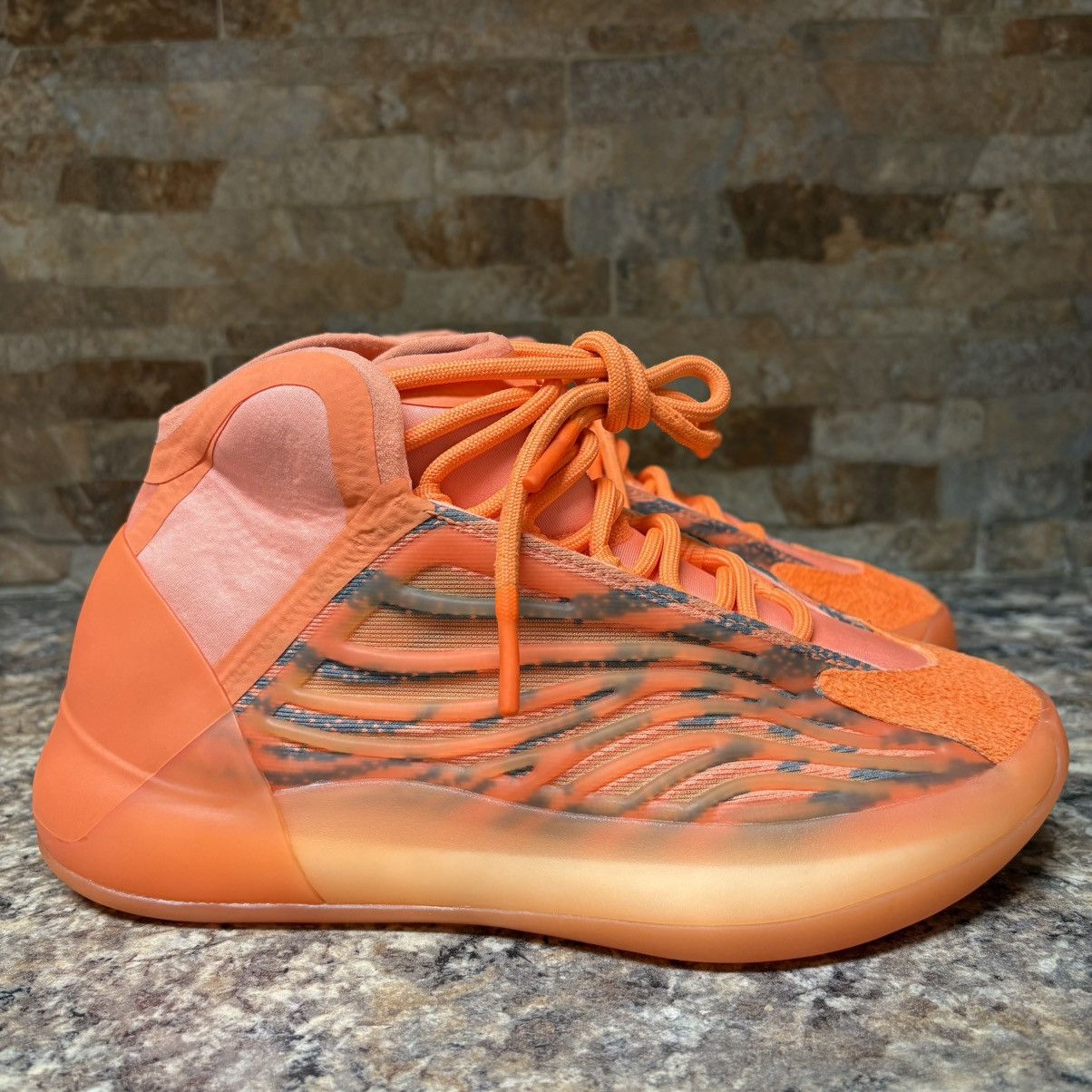 Yeezy Adidas Yeezy Quantum Hi-Res Orange Size 5 Size US 5 / EU 37 - 4 Thumbnail