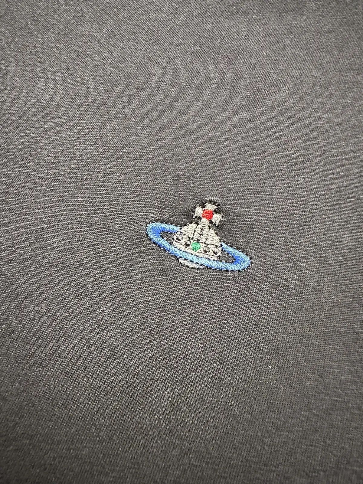 Vivienne Westwood Vintage Vivienne Westwood Logo tee size XL slim fit Size US L / EU 52-54 / 3 - 4 Thumbnail