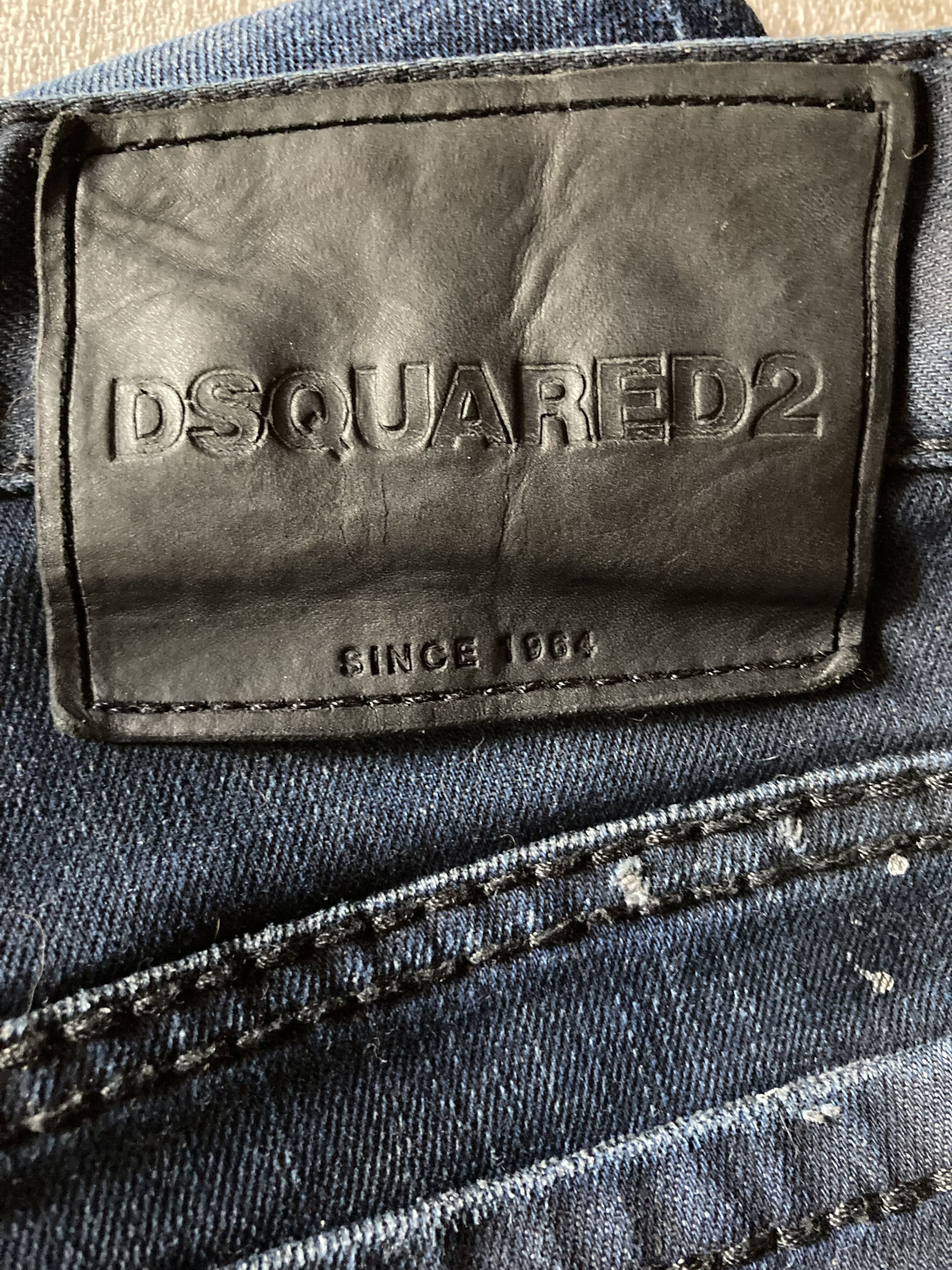 Dsquared2 Dsquared2 women luxury distressed cropped denim jeans Size 27" / US 4 / IT 40 - 9 Thumbnail
