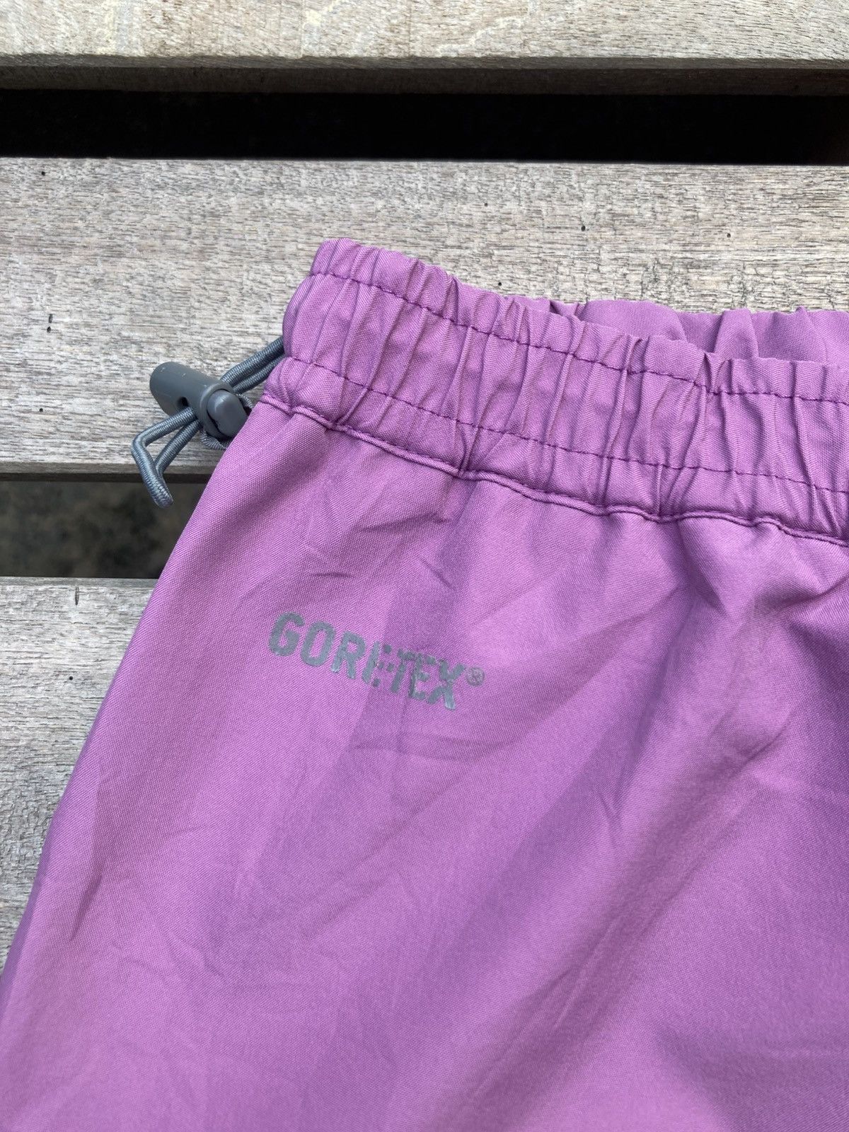 Other Vintage The North Face Gore-Tex Dual Tone Nylon Pants Size US 29 - 4 Thumbnail