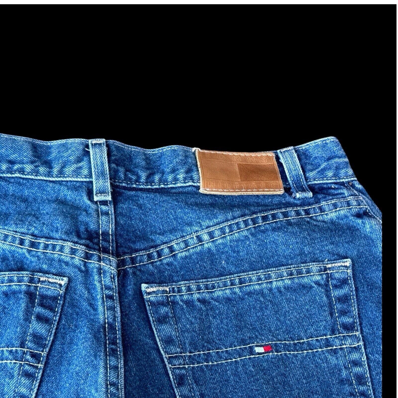 Tommy Hilfiger Vintage Tommy Hilfiger Dip Dyed Denim Shorts Sz 6 Size 28" / US 6 / IT 42 - 5 Thumbnail