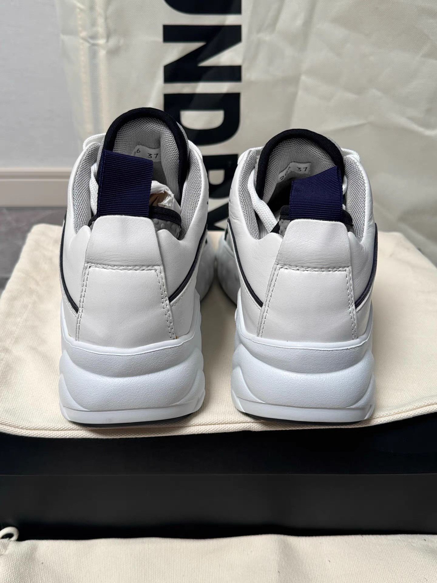 Acne Studios Acne Studios Lace-Up Dad Sneakers K6 Size US 7 / IT 37 - 4 Thumbnail