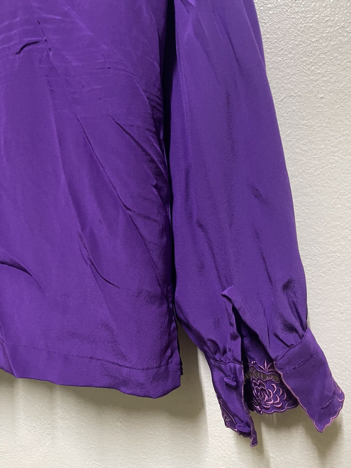 Comme des Garcons Comme des Garcon Hand Embroidered Silk Shirt Size S / US 4 / IT 40 - 14 Thumbnail