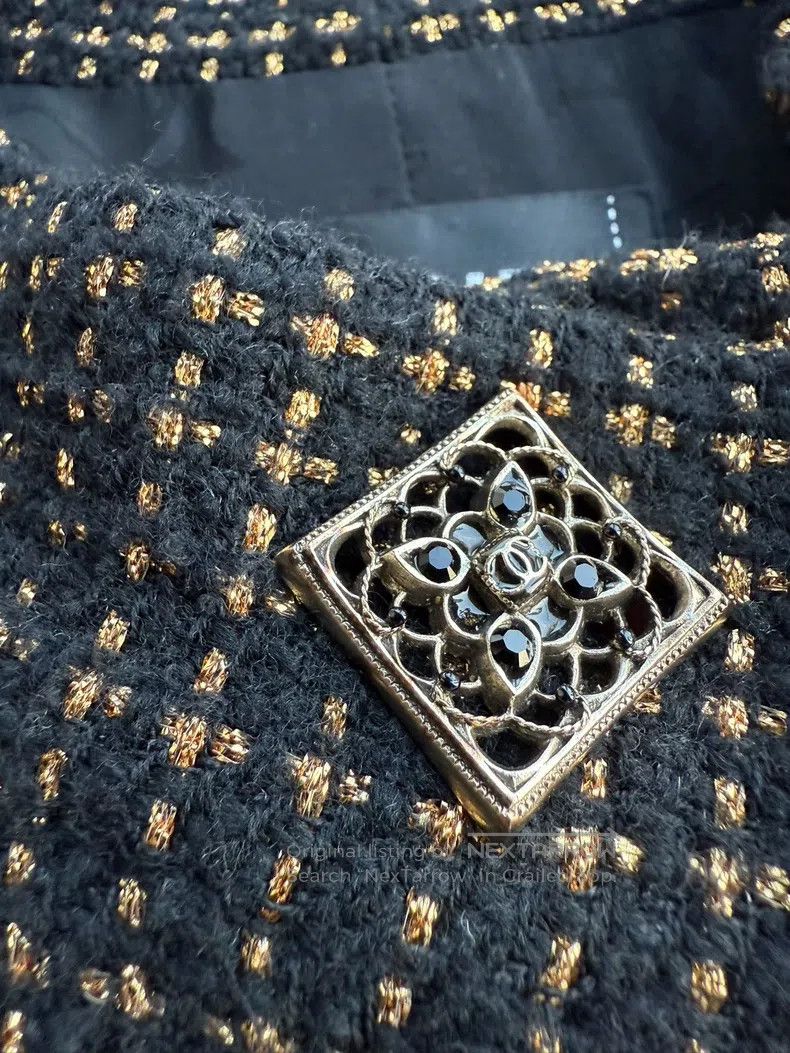 Chanel Chanel Black and gold lantern sleeve jacket Size XS / US 0-2 / IT 36-38 - 3 Thumbnail
