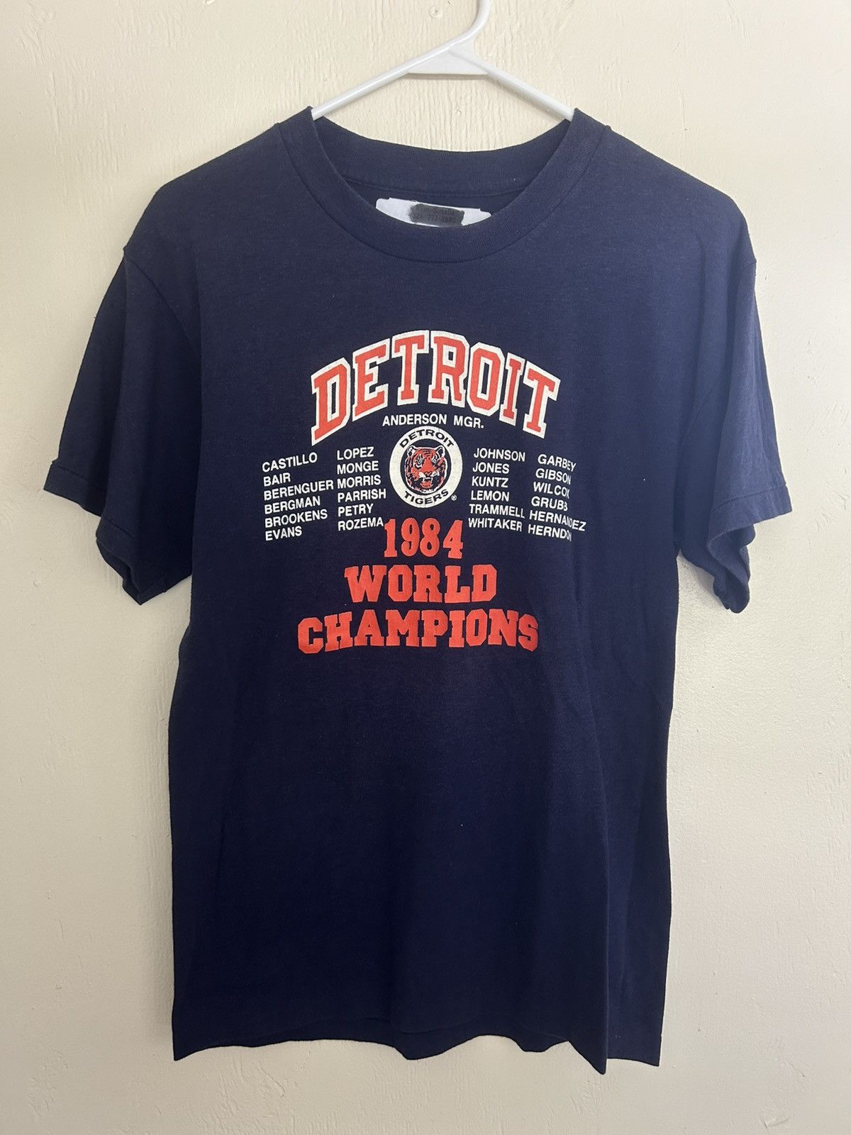 Vintage 1984 Vintage Detroit Tigers World Champions MLB T-shirt Size US L / EU 52-54 / 3 - 1 Thumbnail