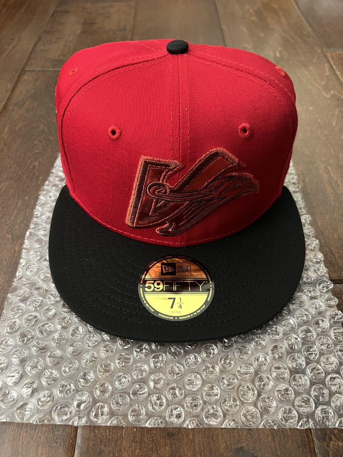 Hat Club 7 1/4 Hat Club Angels Patent Pack 40th Annoversary Patch New Size ONE SIZE - 1 Thumbnail