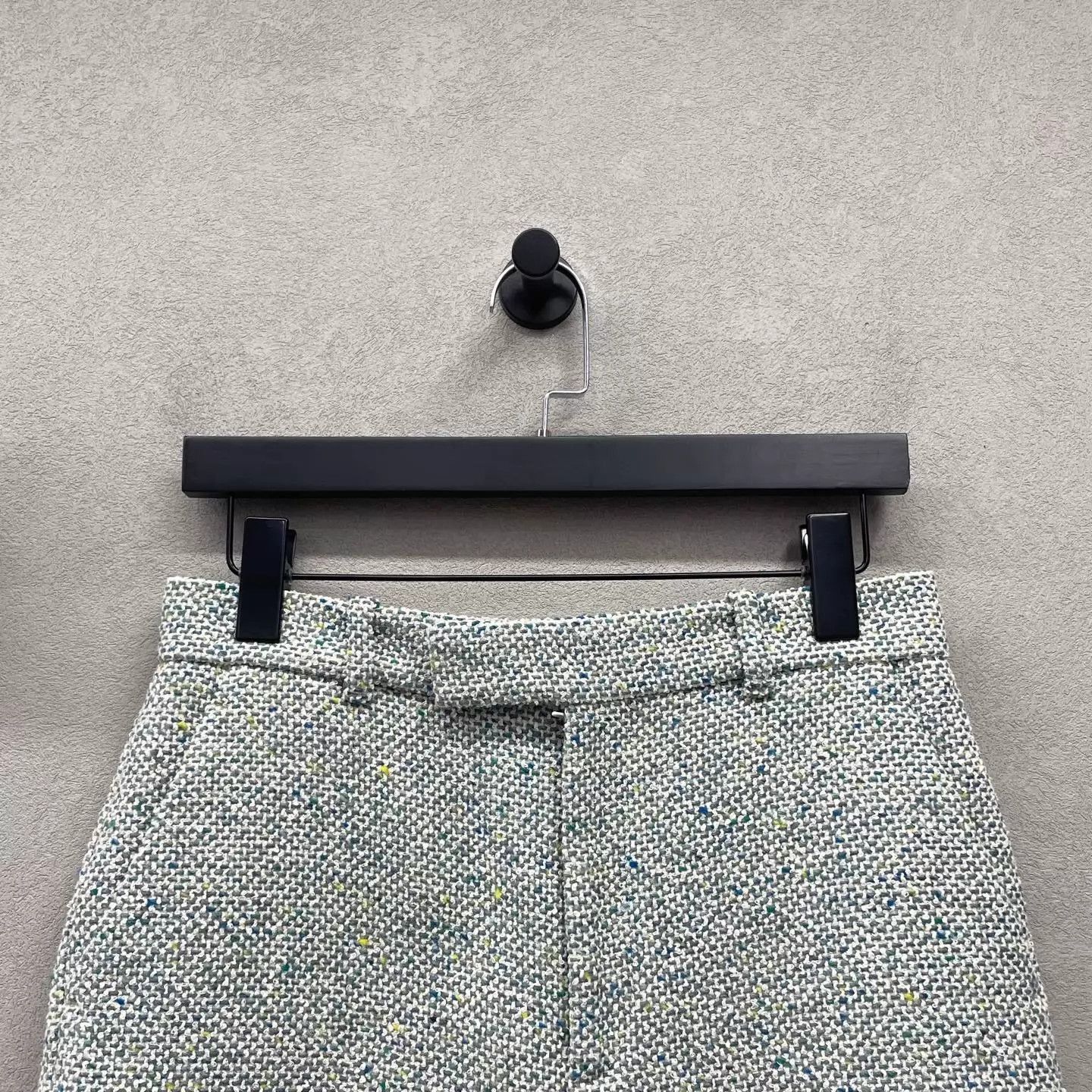 Gucci GUCCI Gray-Green Fresh Elegant Vibe Shorts Size 40 Size 27" / US 4 / IT 40 - 4 Thumbnail