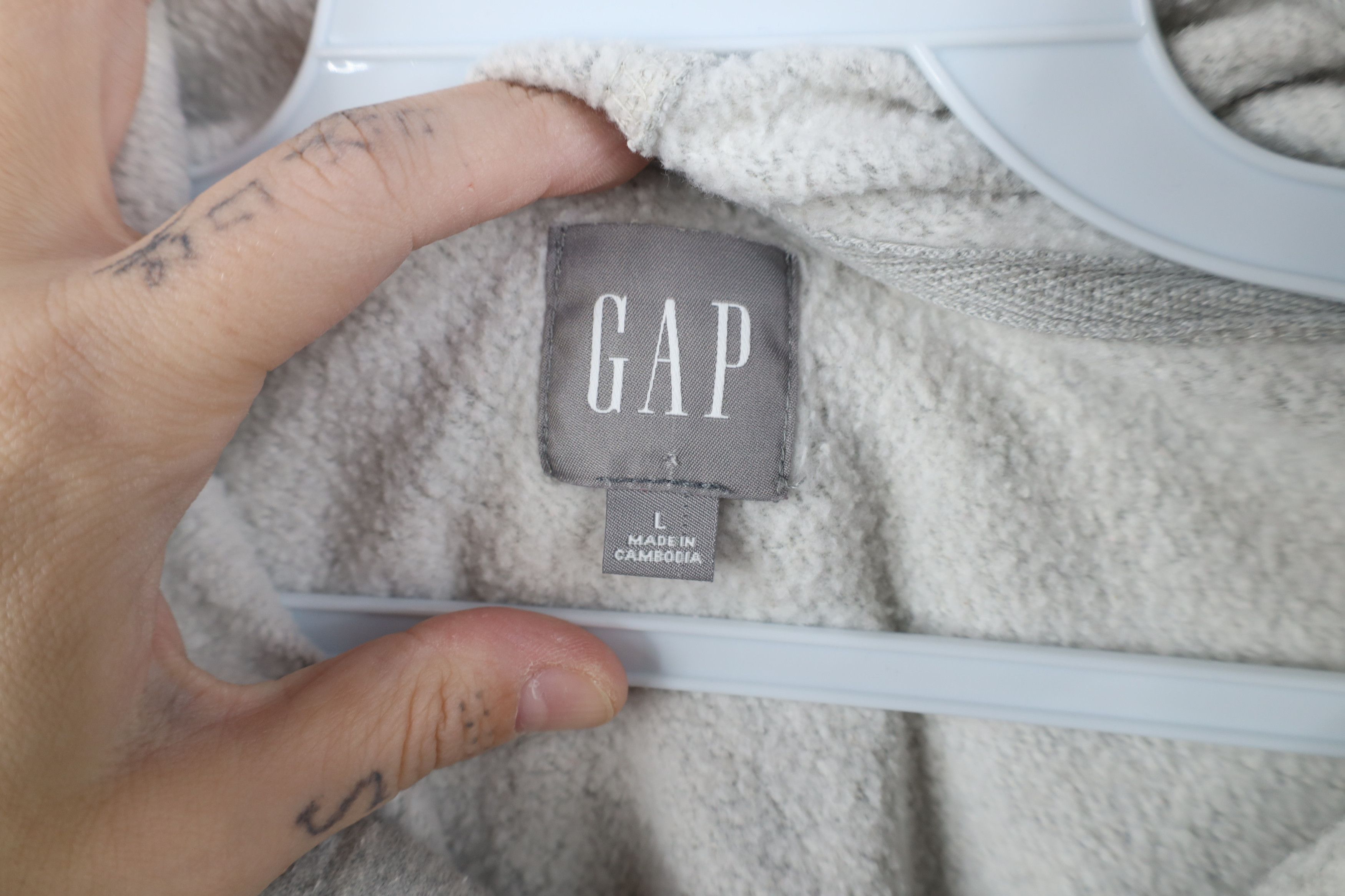 Gap Vintage Y2K Gap Spell Out Hoodie Sweatshirt Heather Gray Size US L / EU 52-54 / 3 - 5 Thumbnail