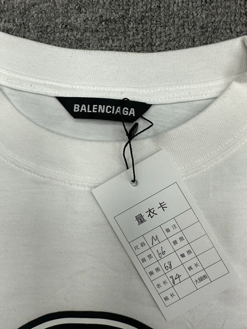 Balenciaga Balenciaga Double b round emblem short sleeve Size US M / EU 48-50 / 2 - 3 Thumbnail