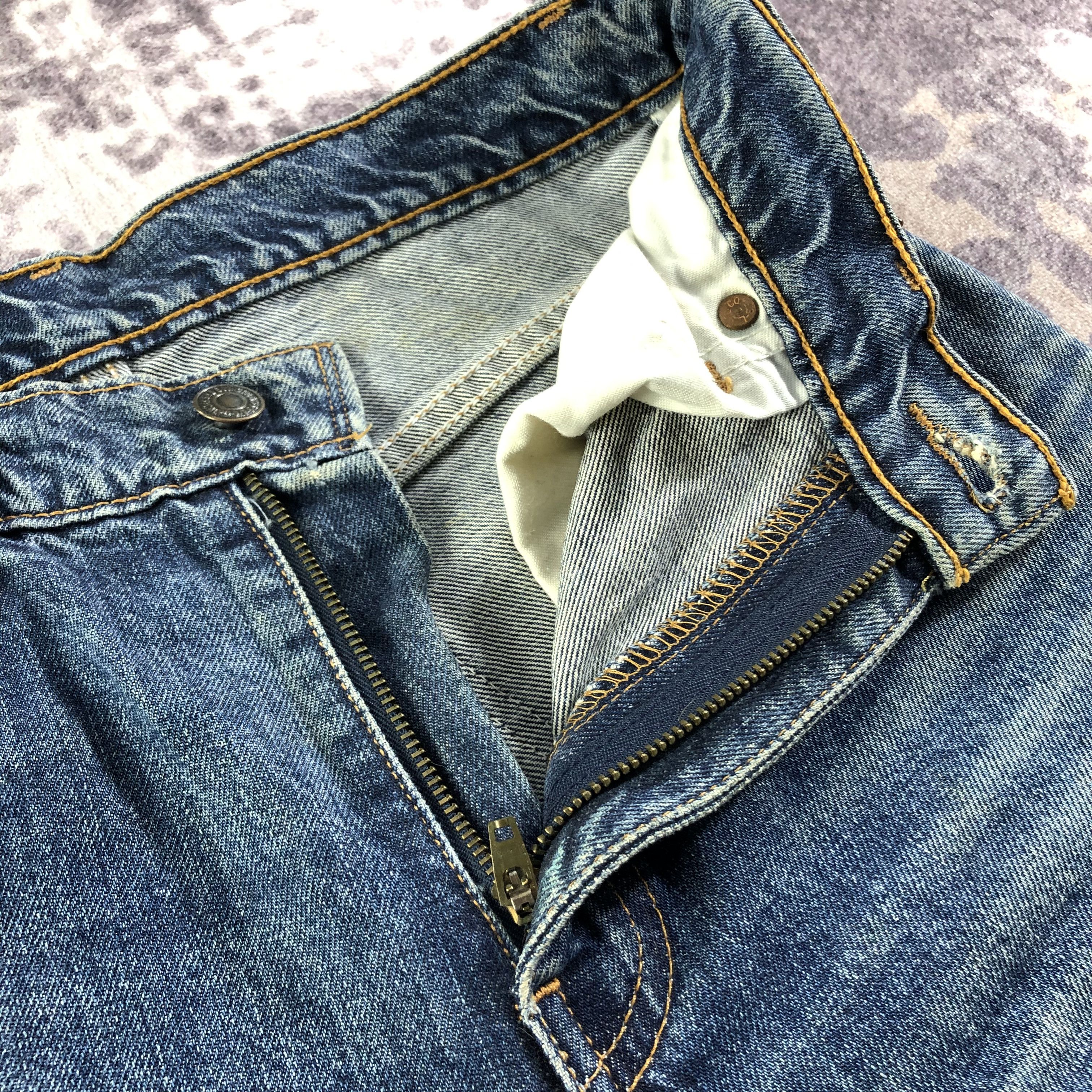 Levi's × Vintage 90s Vintage Orange Tab Levis 605 Jeans-JM3335 Size US 28 / EU 44 - 9 Thumbnail