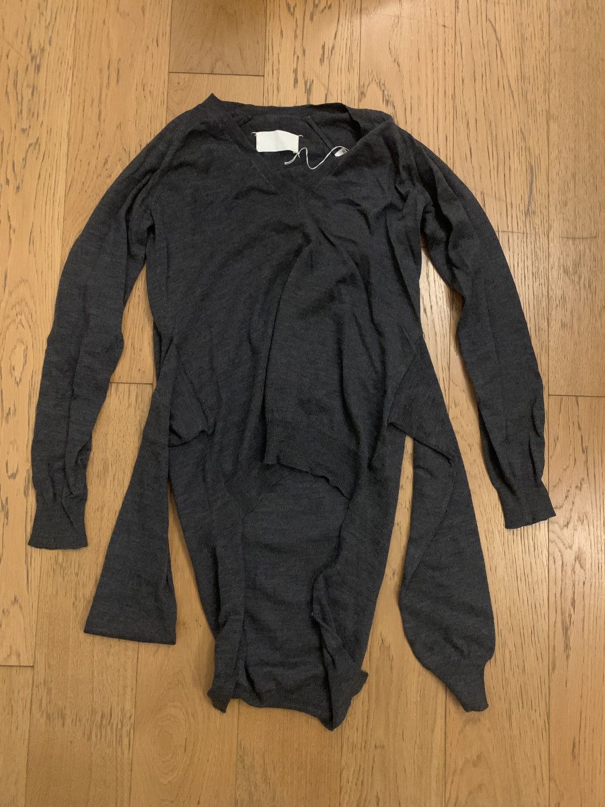 image of Maison Margiela Fw07 4 Sleeves Knit Blank Tag in Grey, Women's (Size Medium)