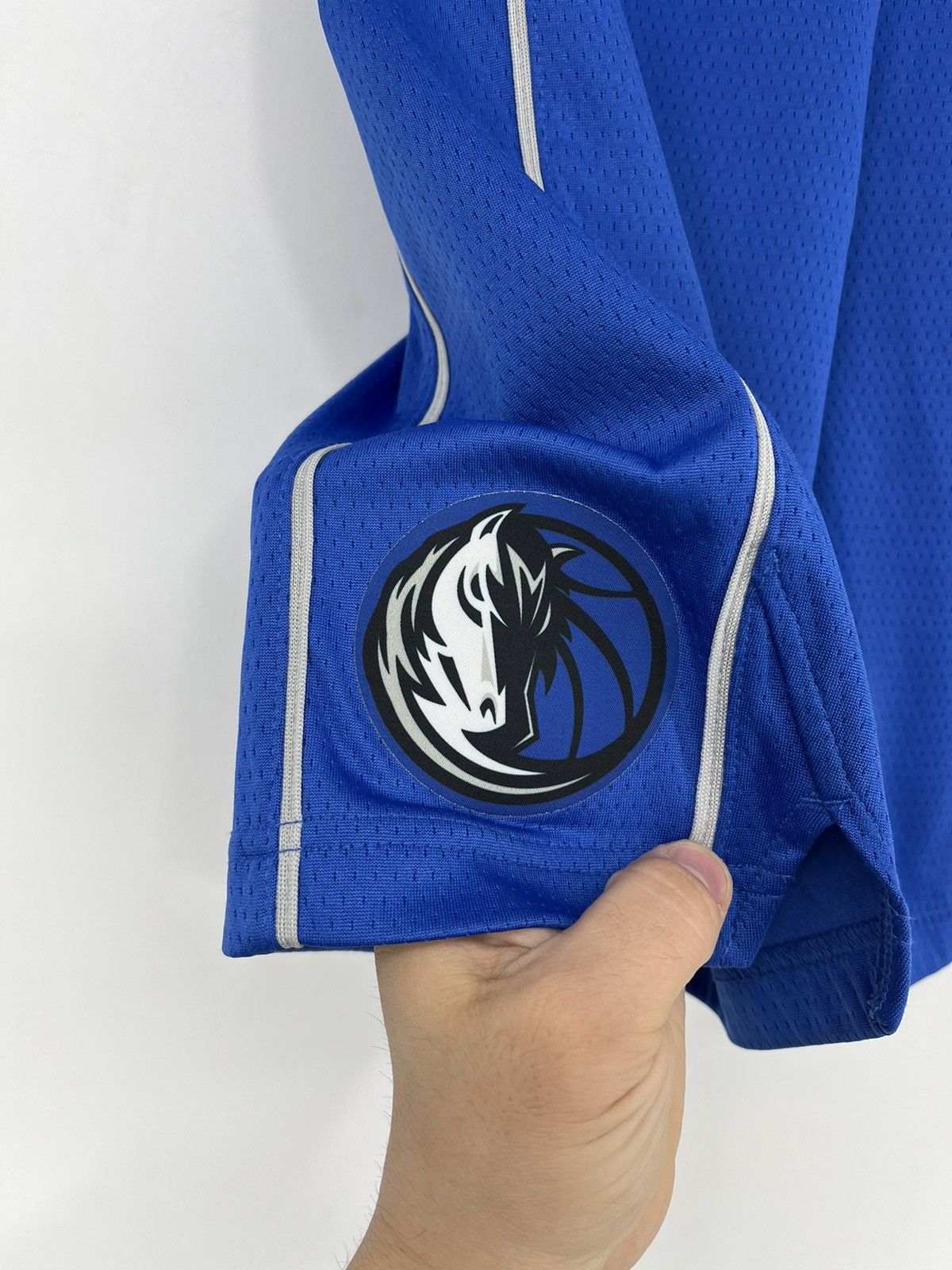 Nike × Sports Specialties Vintage Nike Basketball Nba Shorts Size M Size US 32 / EU 48 - 7 Thumbnail