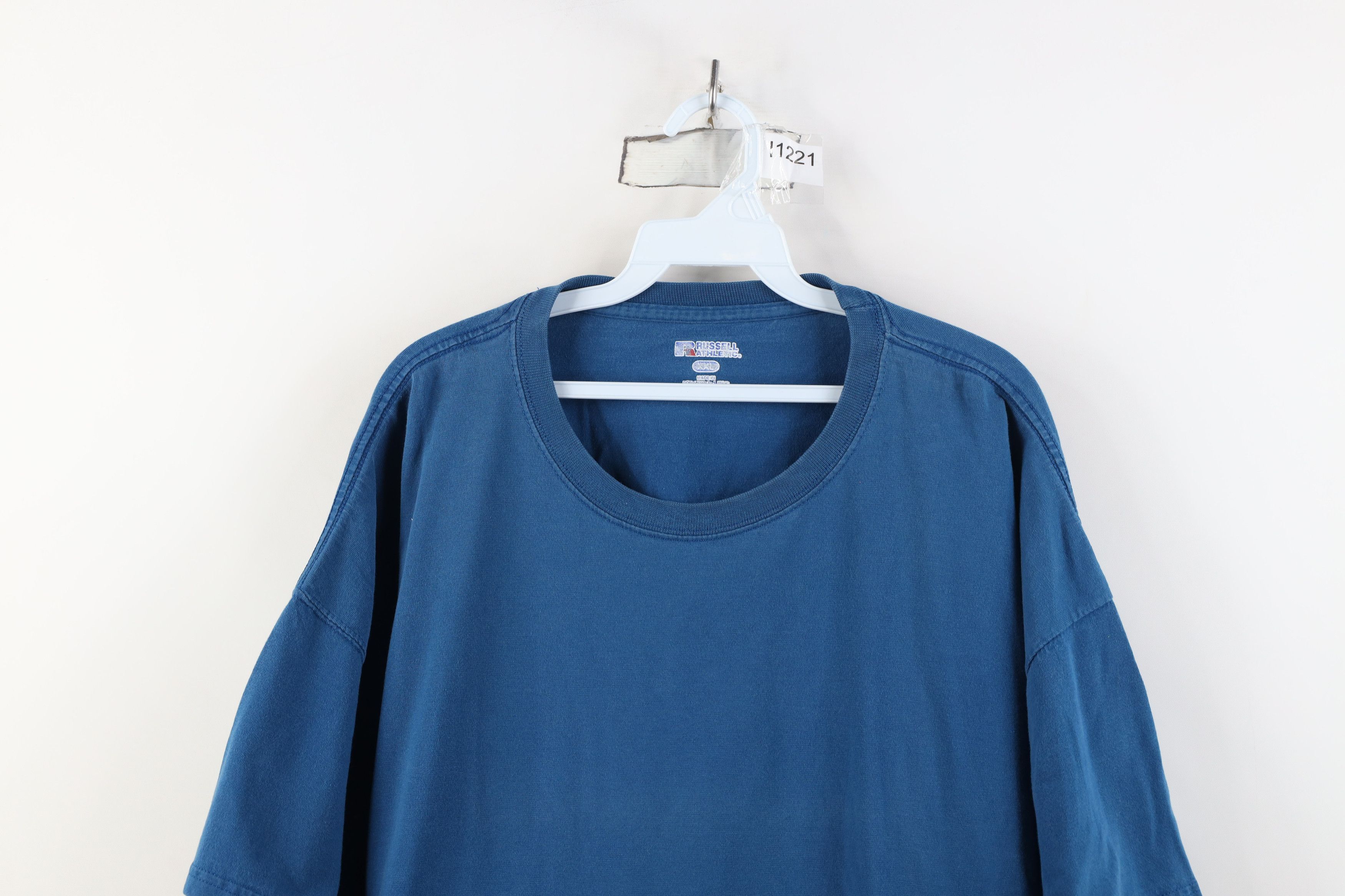 Russell Athletic Vintage Y2K Russell Athletic Heavyweight T-Shirt Cotton Size US XXL / EU 58 / 5 - 2 Thumbnail