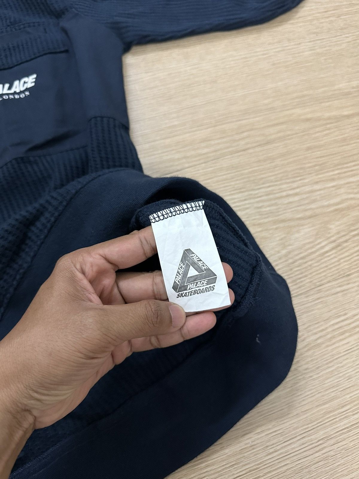 Palace Rare And Beautiful Palace Waffle On Polo Shirt Size US L / EU 52-54 / 3 - 8 Thumbnail